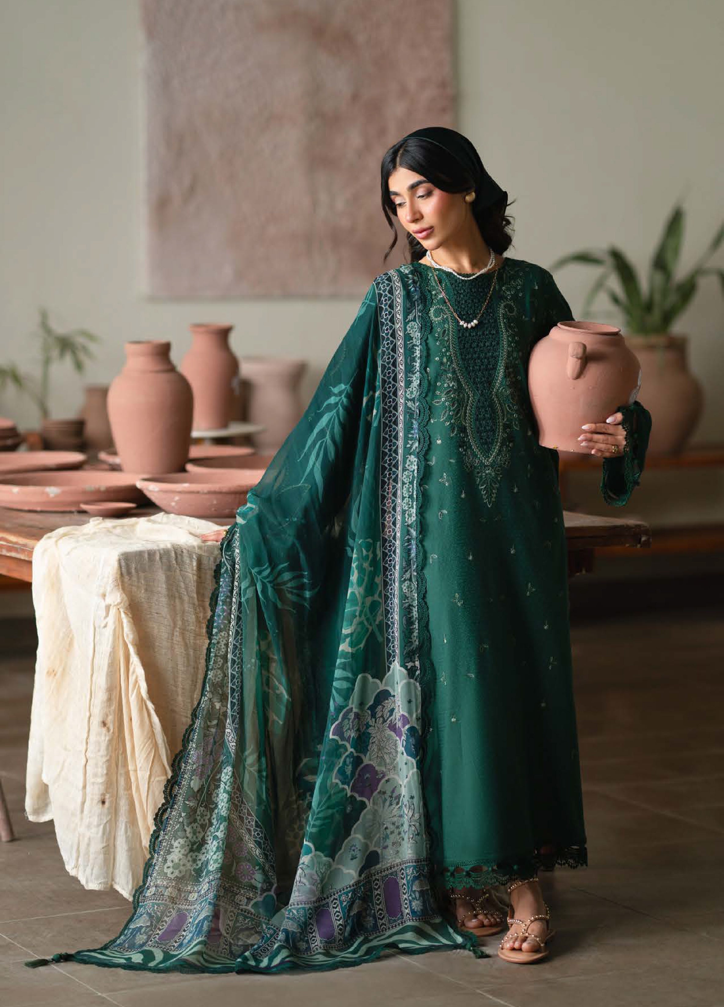 Raha Festive Jacquard Lawn – NE-234