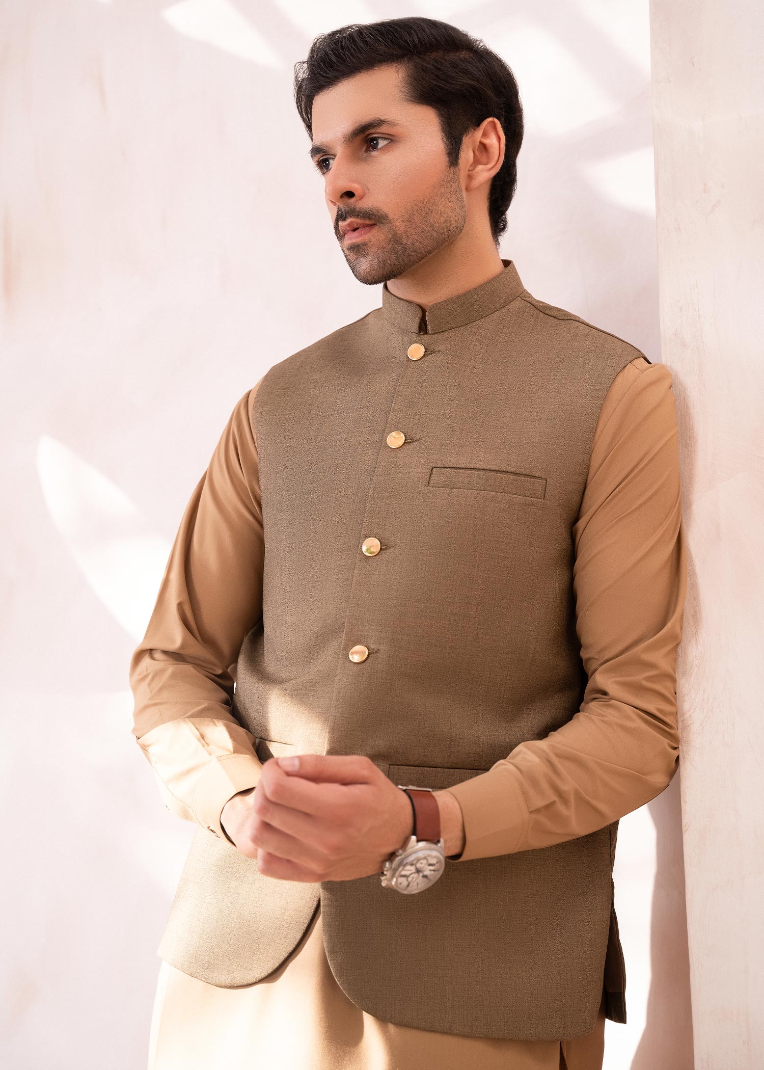 suiting Waistcoat in Mari gold