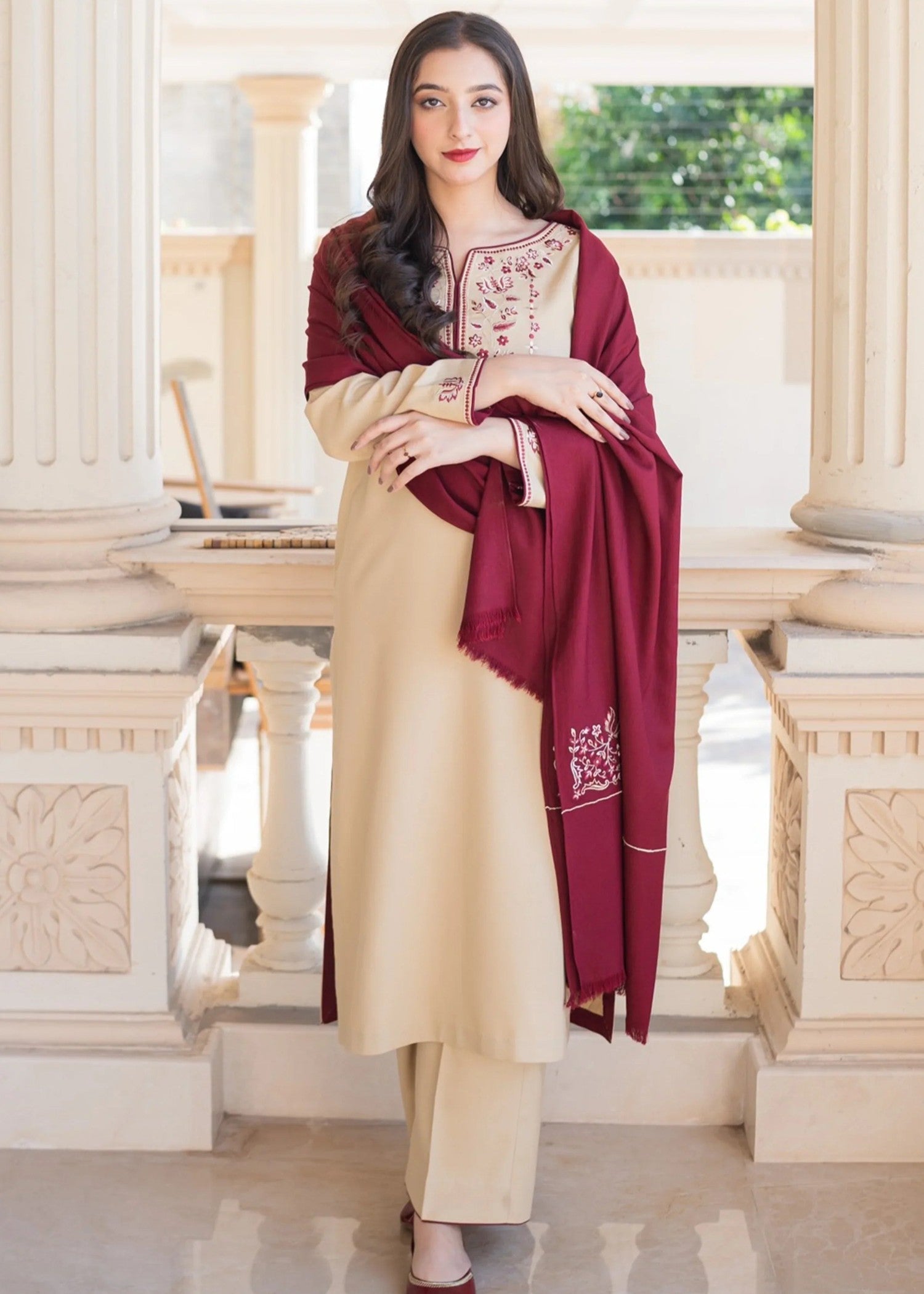 linen Kurta Set in Eggshell