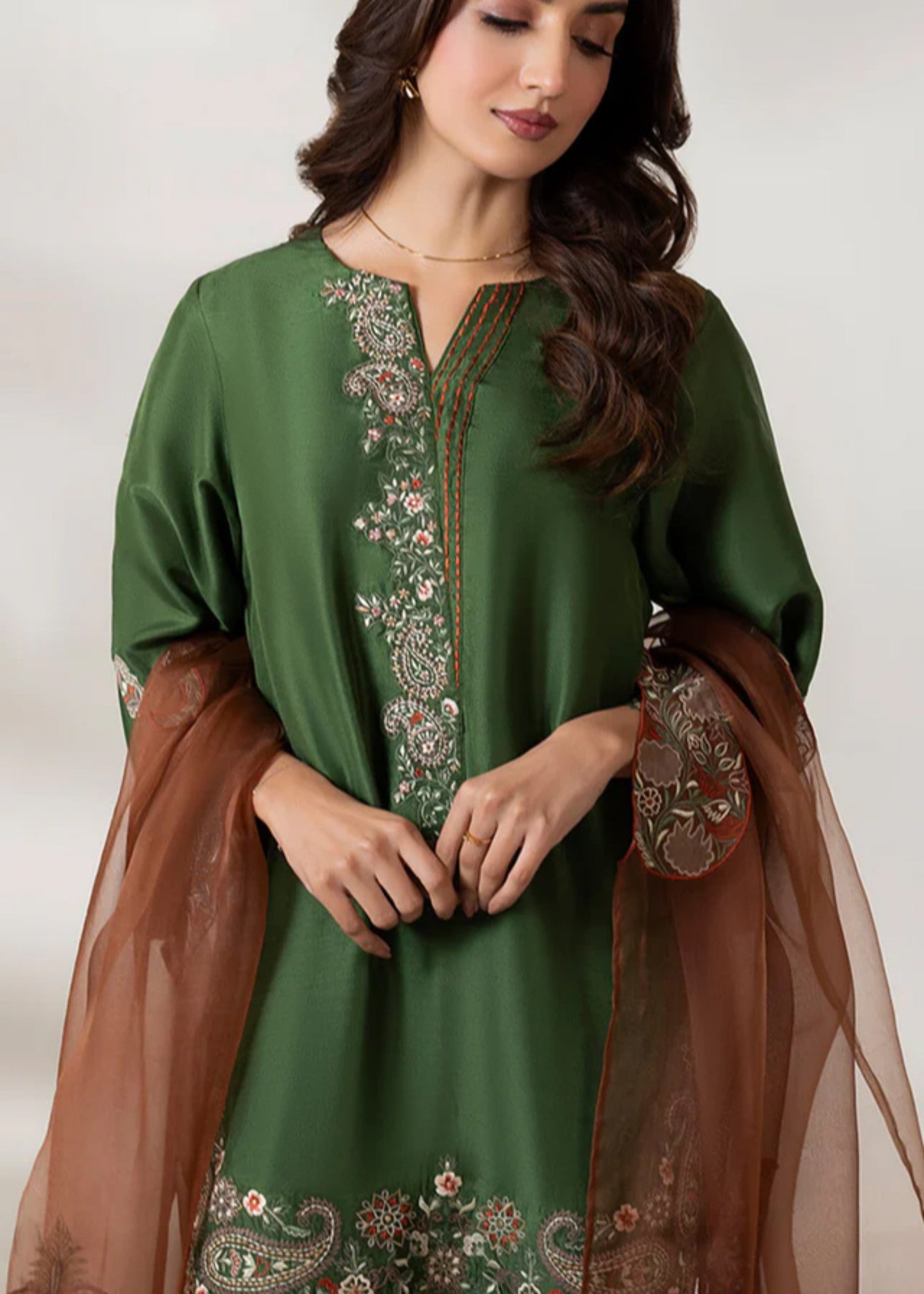 raw silk Kurta Set in Forest green