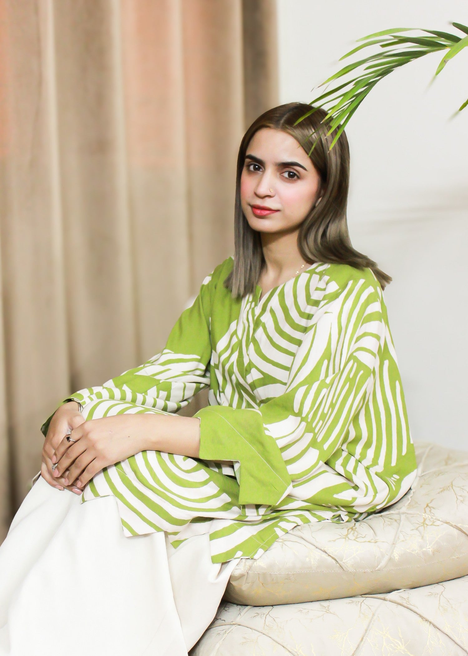 linen Kurti in Ivory, herb green
