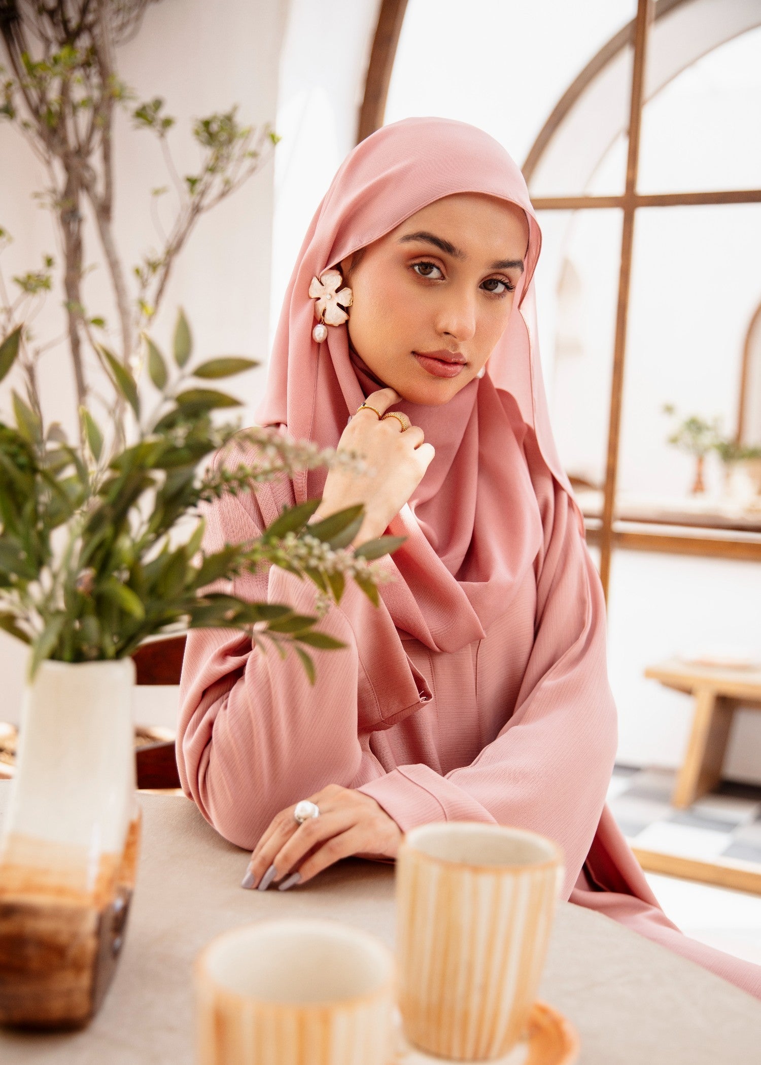 nidha Abaya in Blush pink