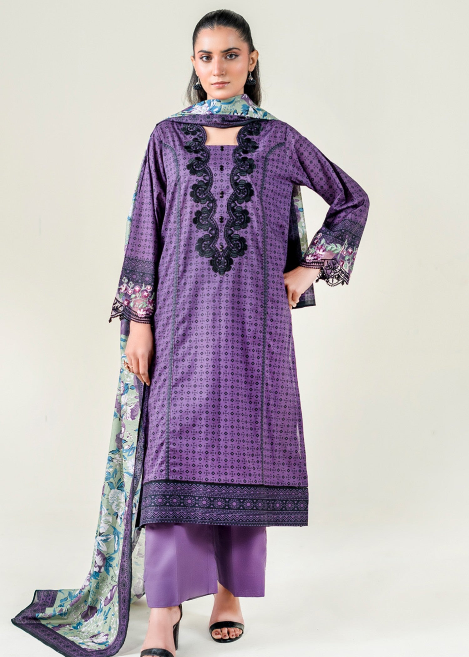 lawn Kurta Set in Purple
