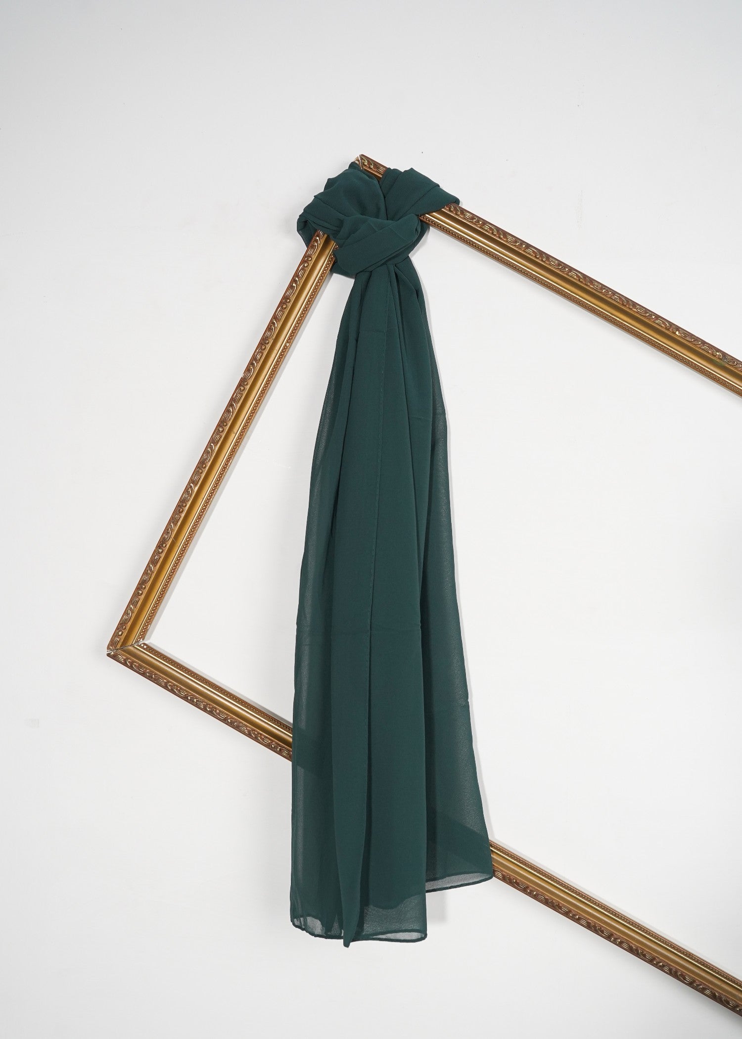 chiffon Hijab in Pine green