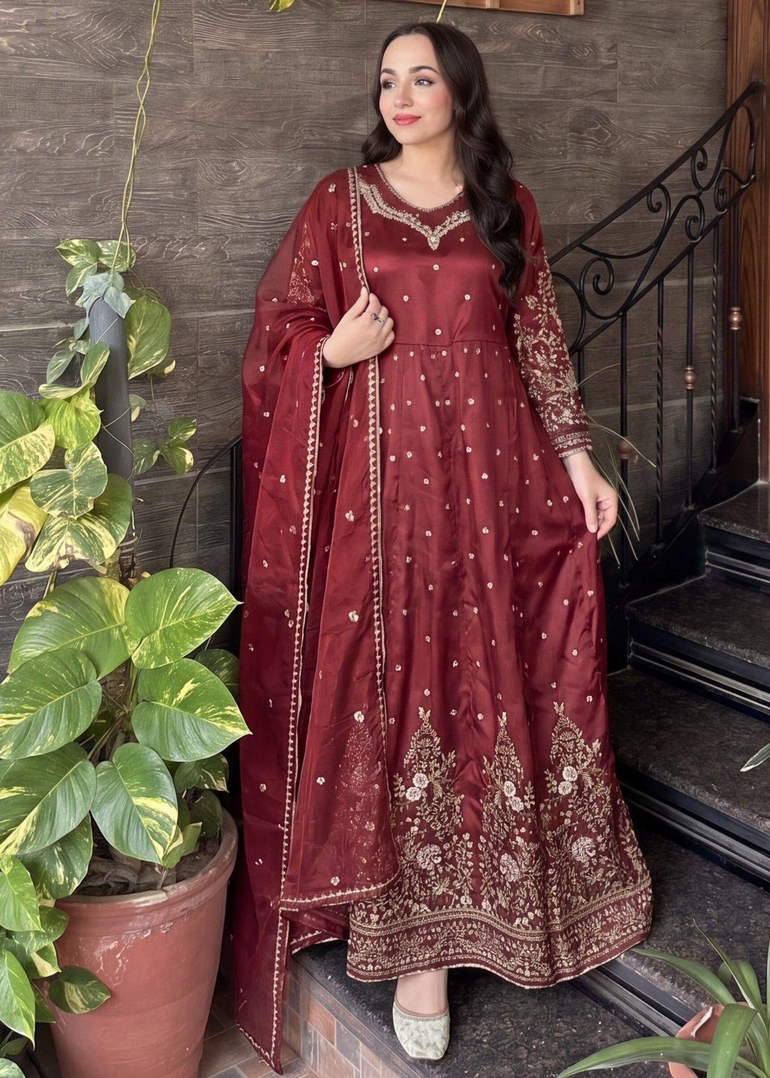 silk Maxi in Maroon