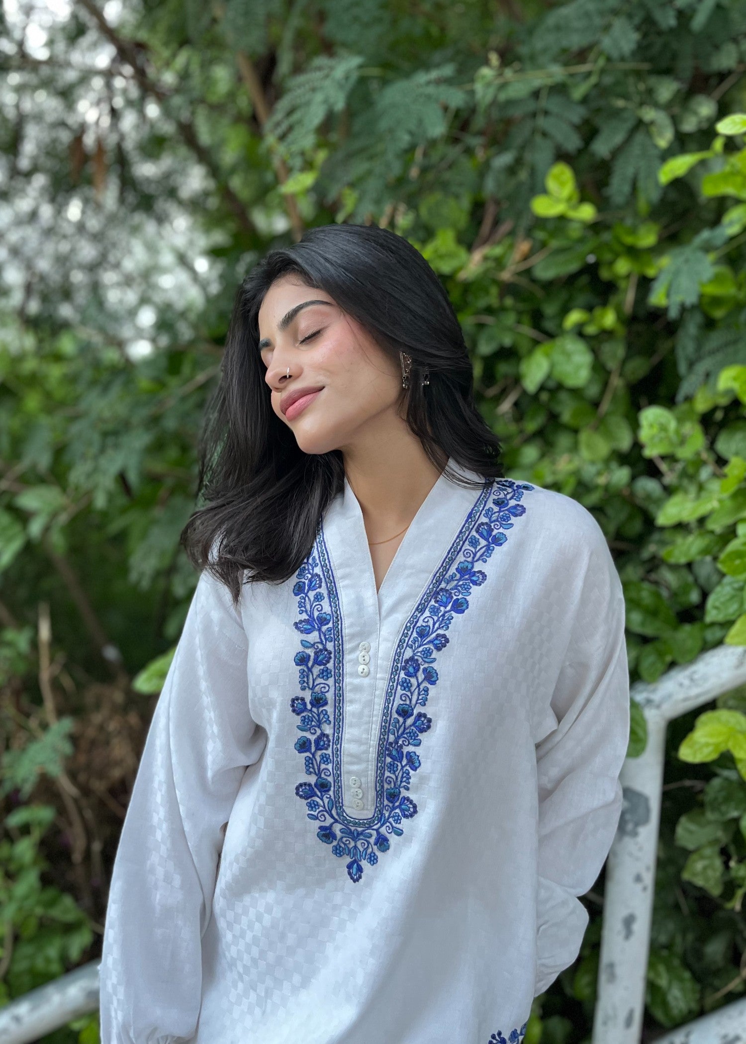 self jacquard Kurta Set in Off-white