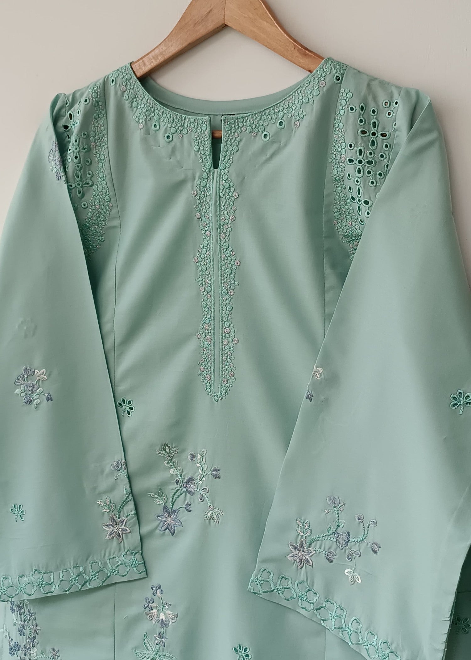 lawn cotton Kurta Set in Moss green
