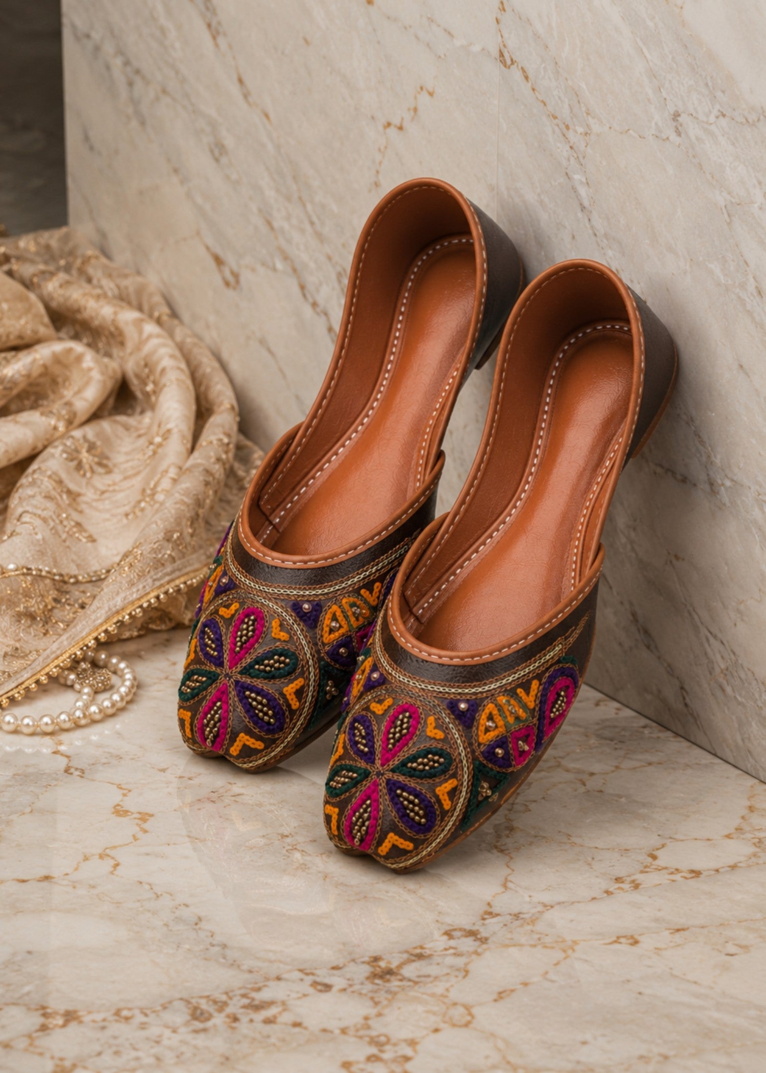 Khussa in Multi by - High Quality Women Khussa SAA4359