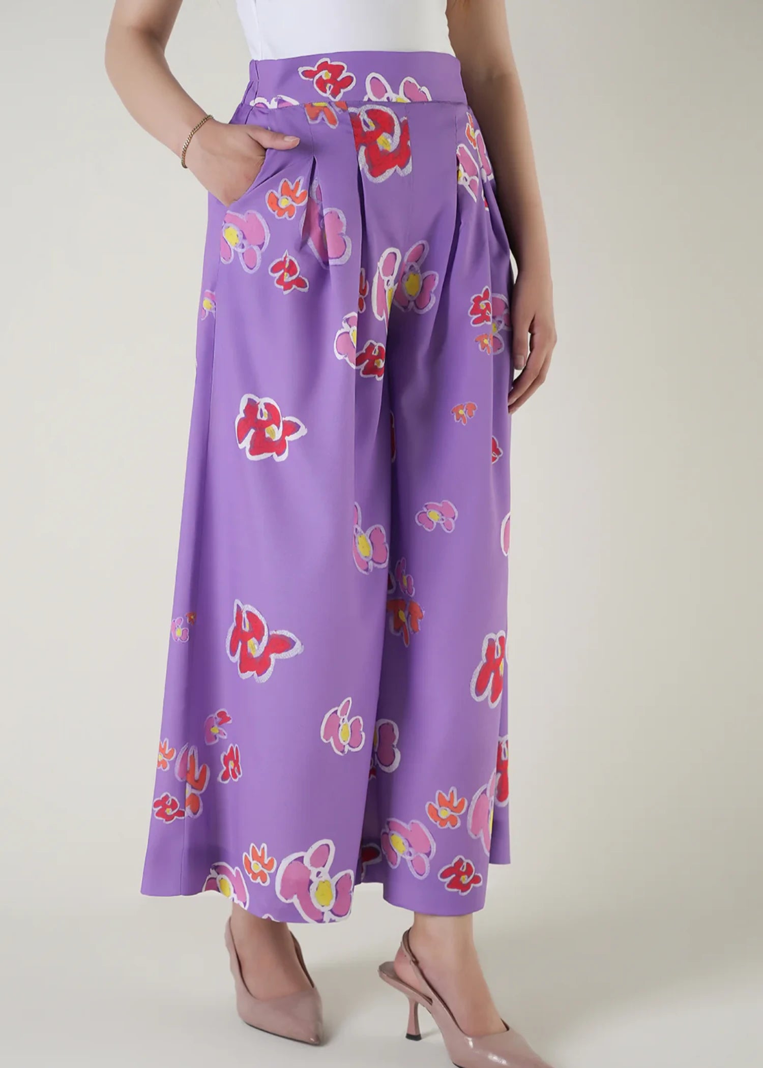 crepe Trousers in Purple