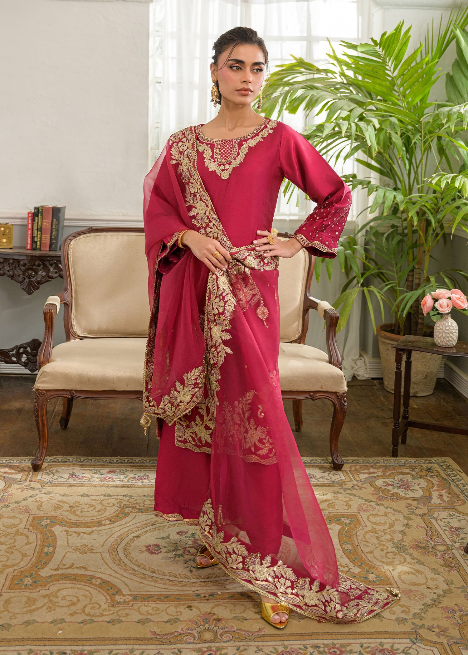 charmuse/shamooz Kurta Set in Raspberry pink