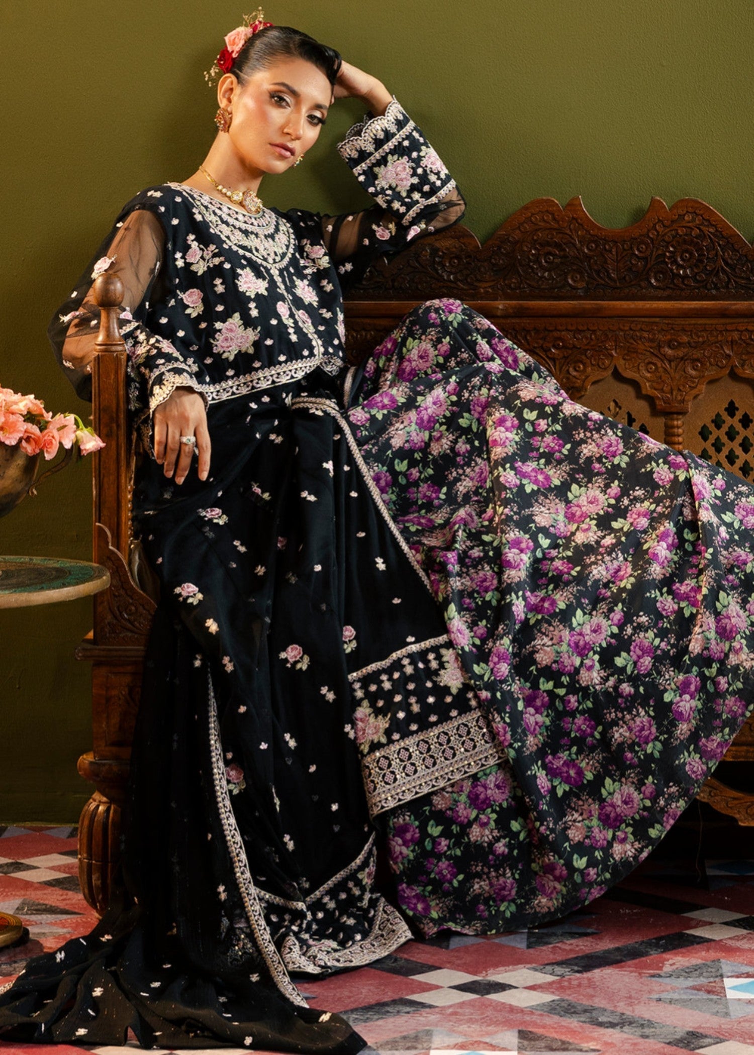 organza Pishwas in Black