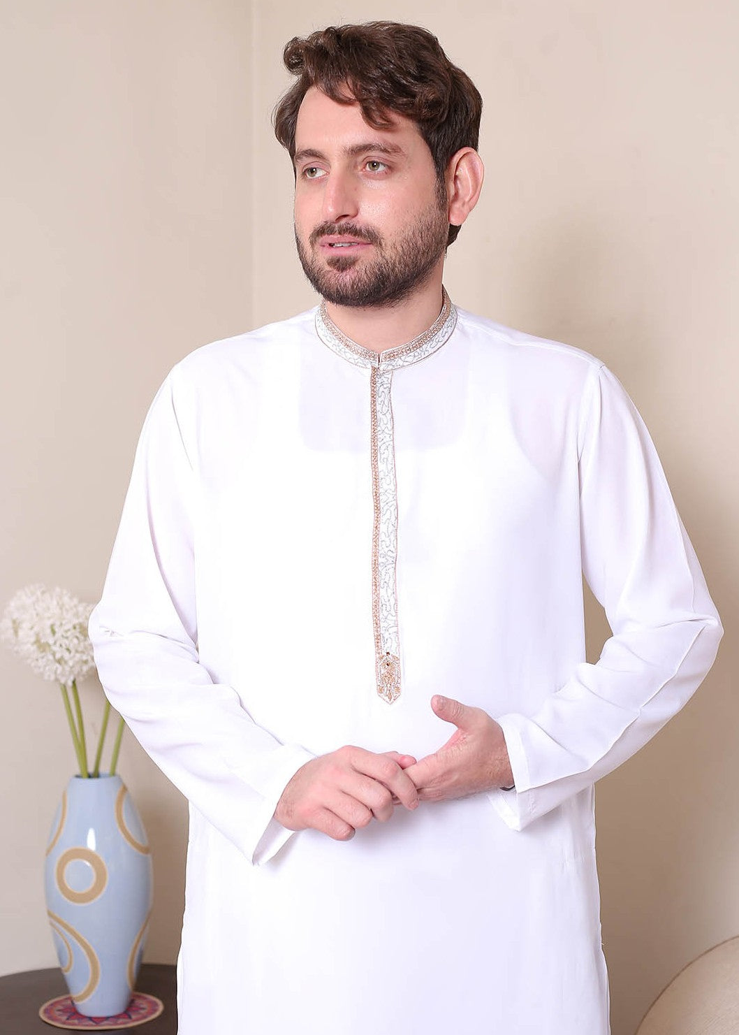 georgette Shalwar Kameez in Off-white