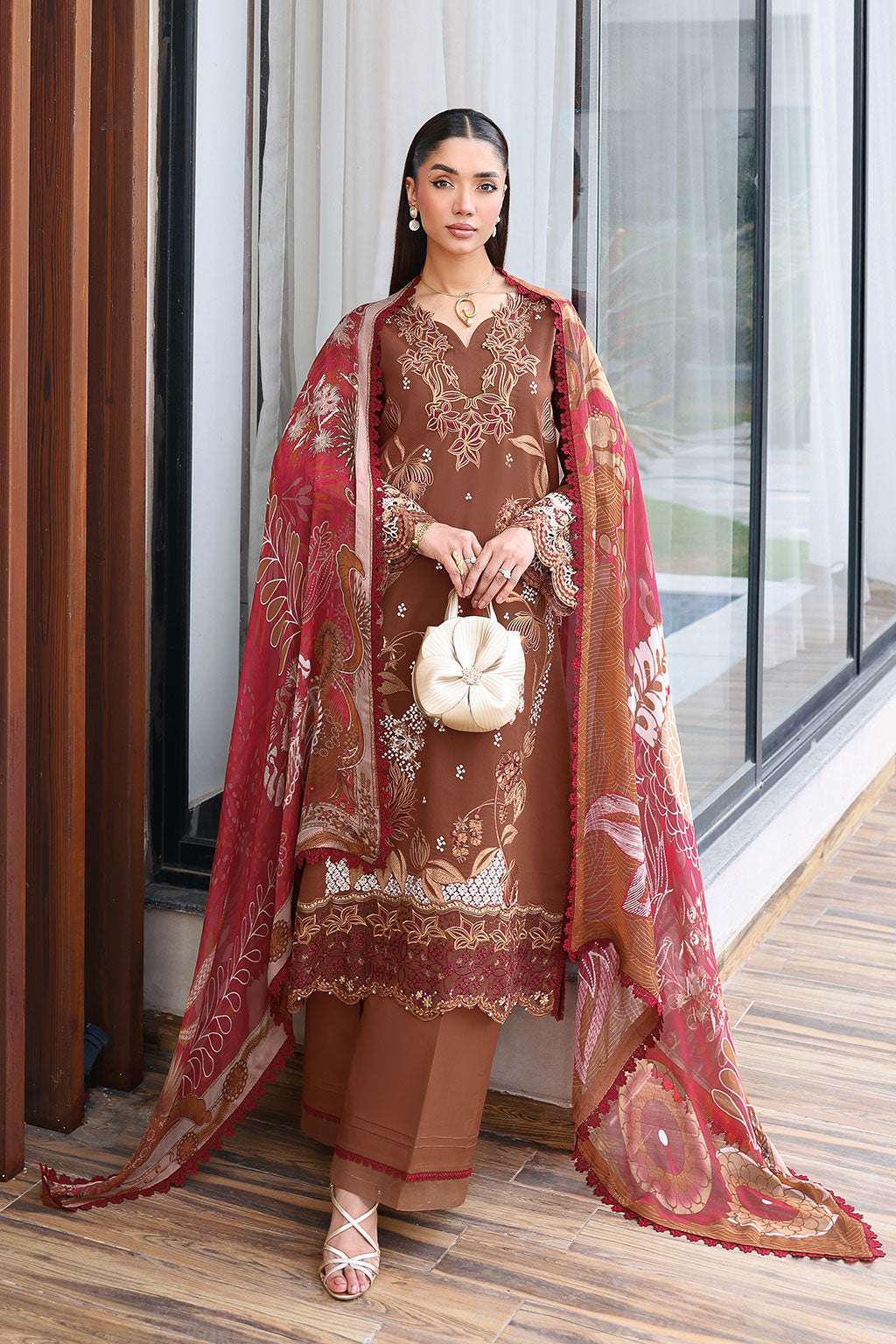 Andaaz Luxury Lawn – Z-1401