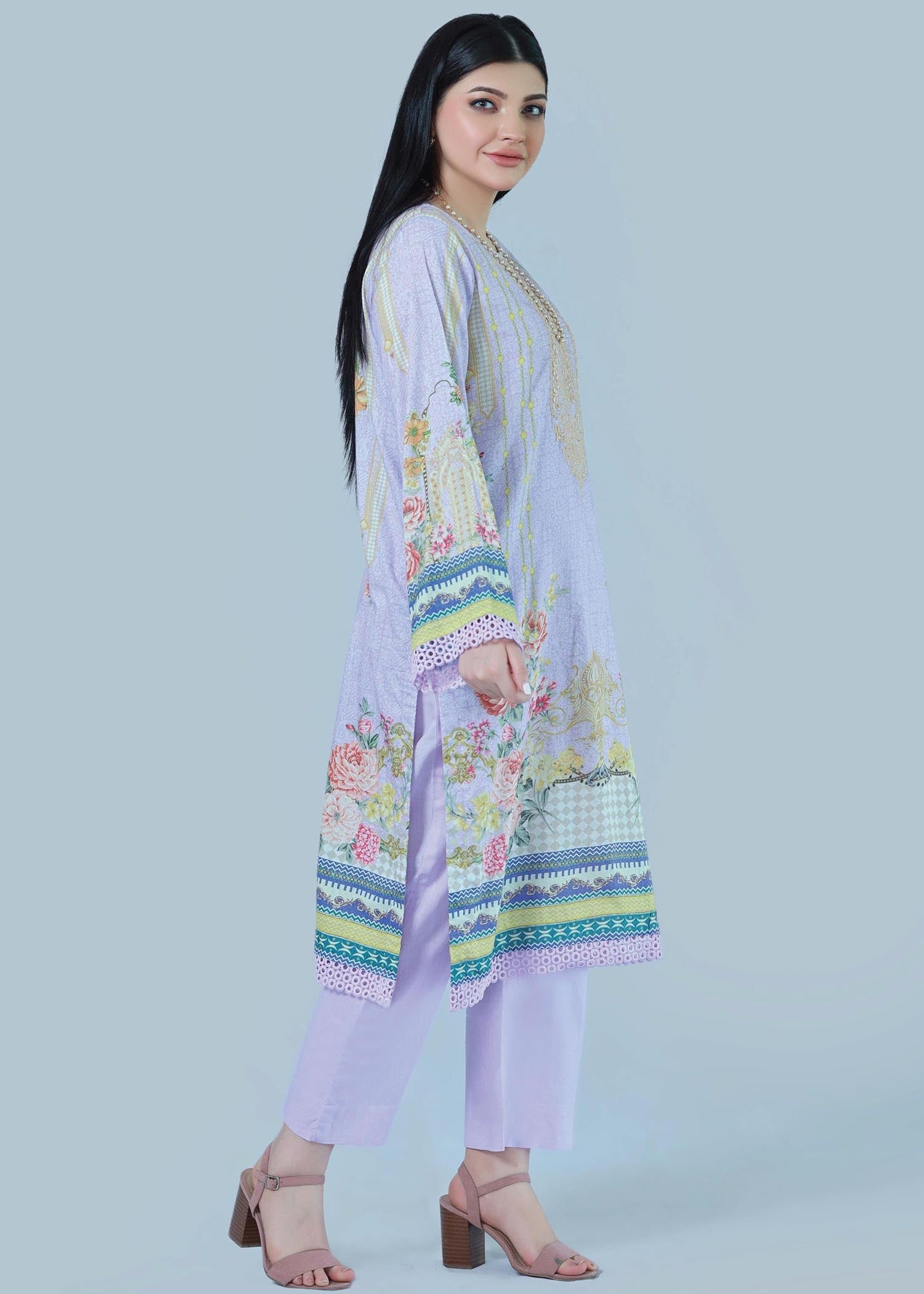 lawn Kurta Set in Lavender