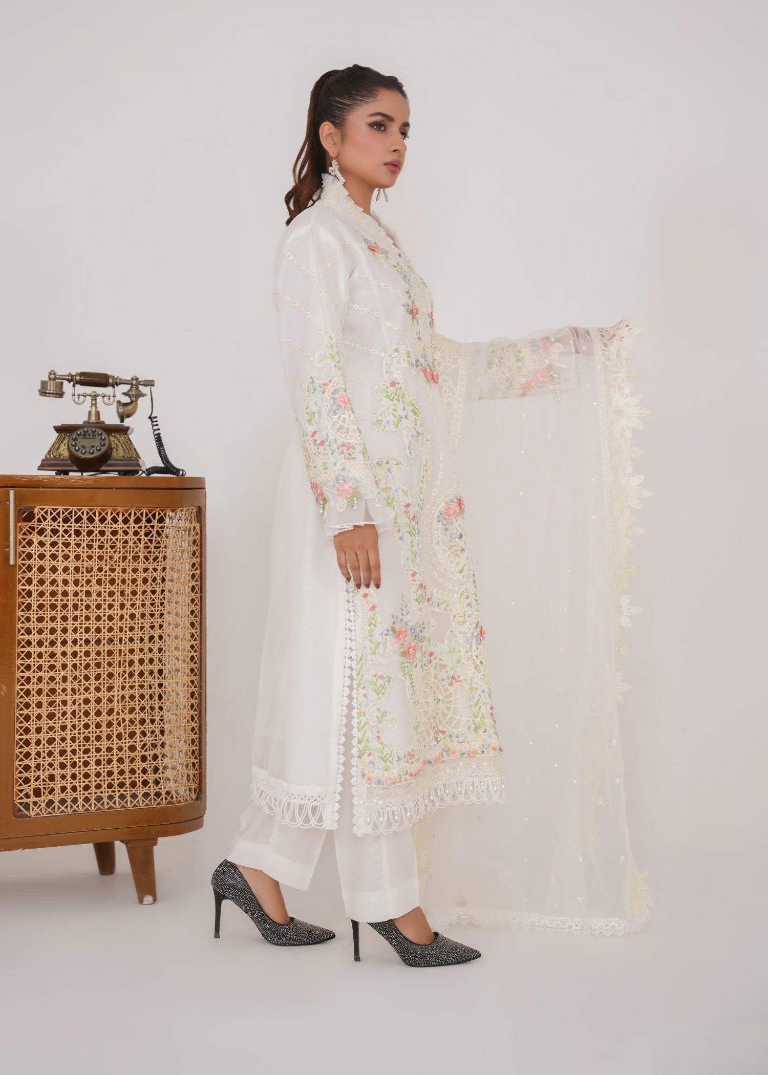 chiffon Kurta Set in Pearl white