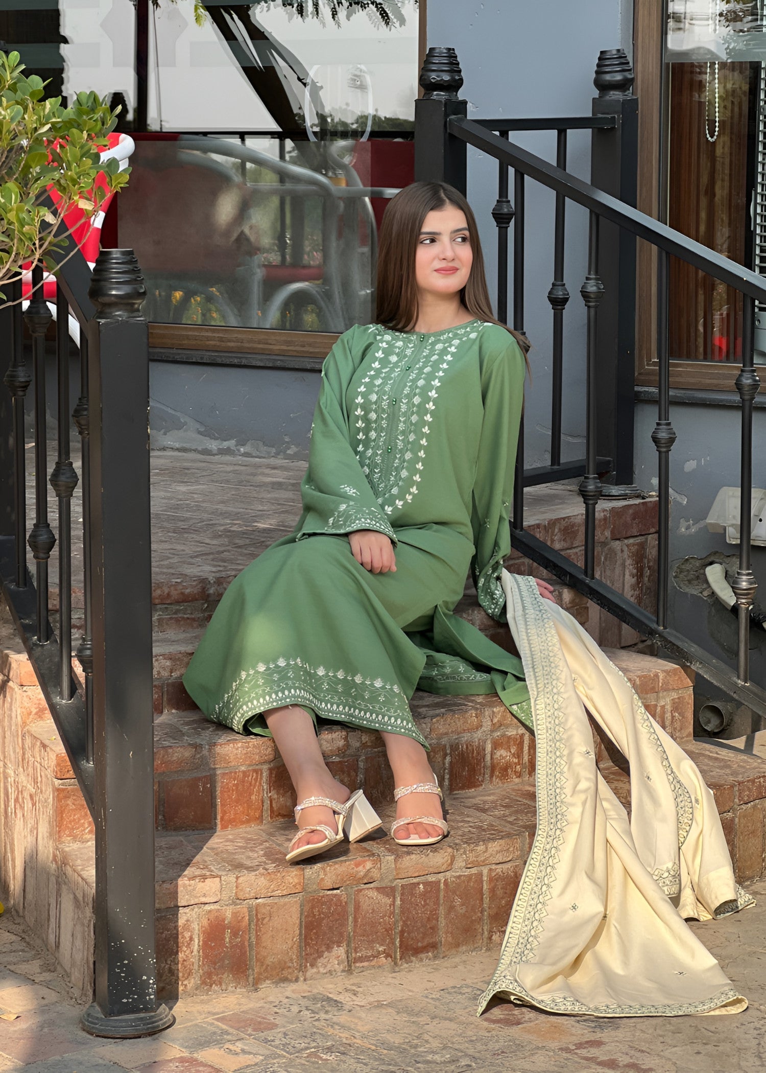 linen Kurta Set in Sage green