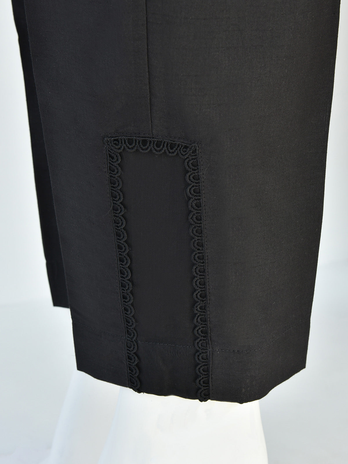 polyester-silk blend Trousers in Black