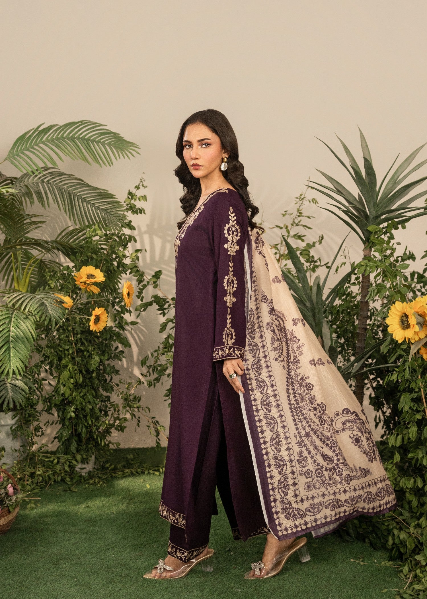 dhanak Kurta Set in Plum purple