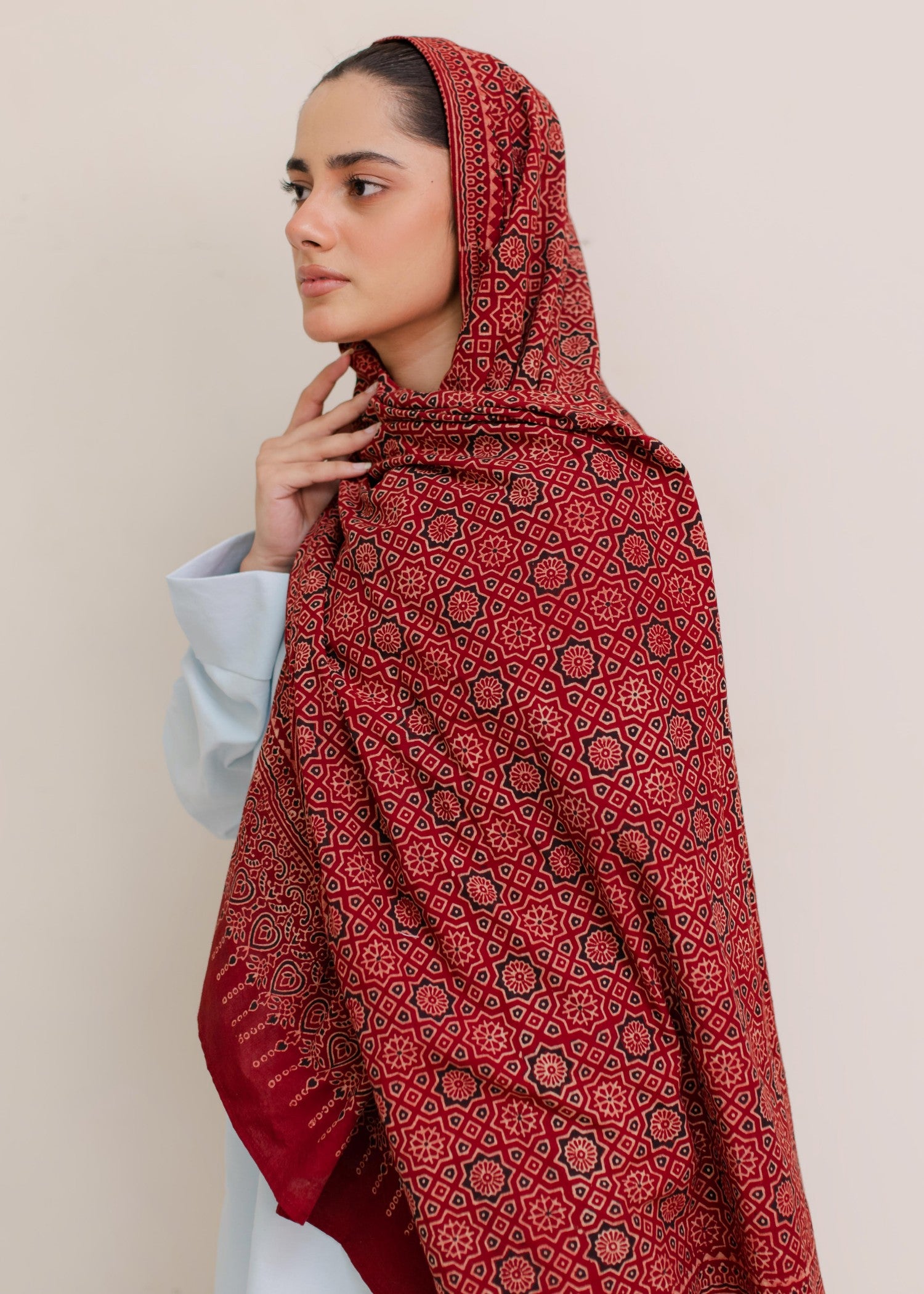 lawn cotton Hijab in Maroon