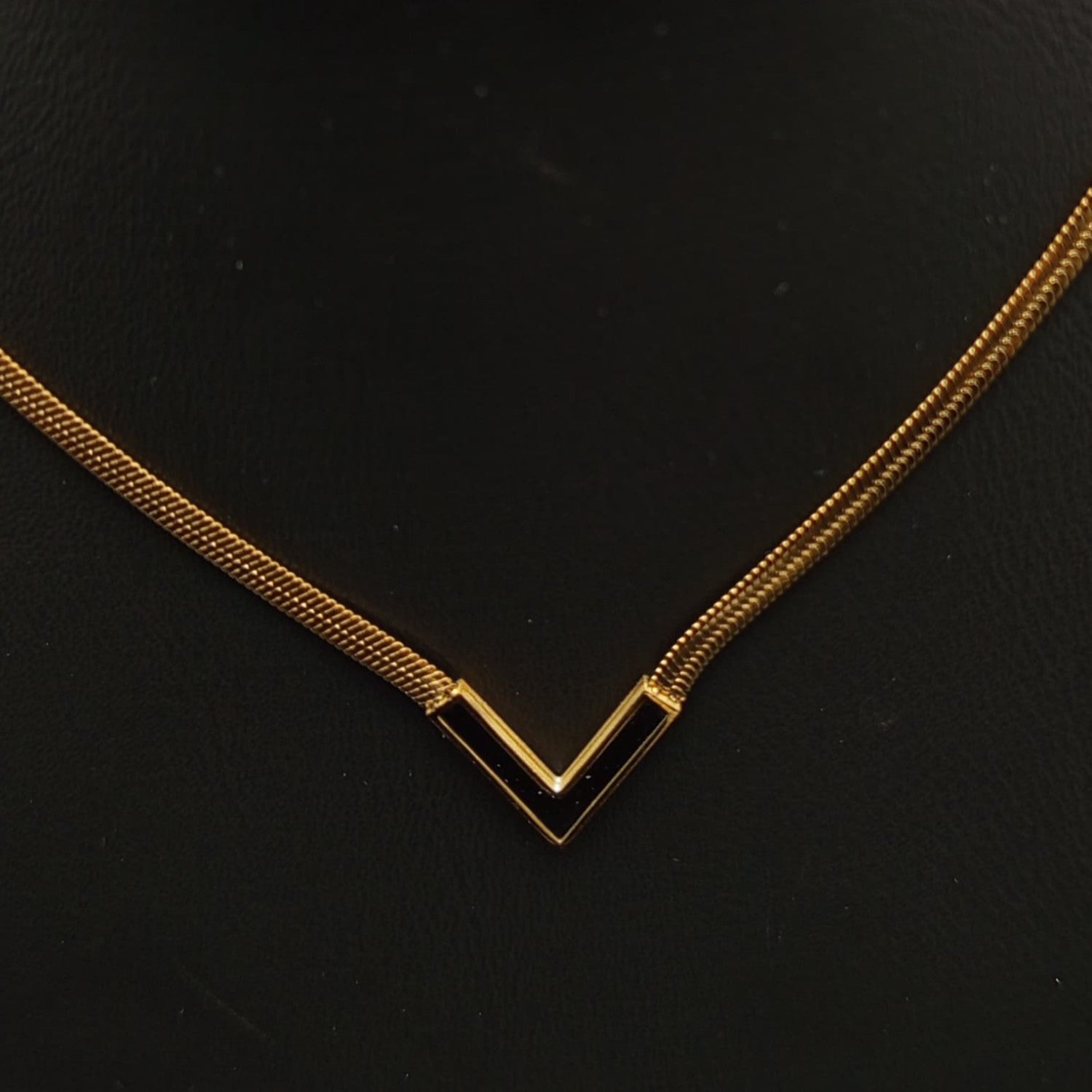 Necklace in Black Color by - Trendy Women Necklace TNM6014