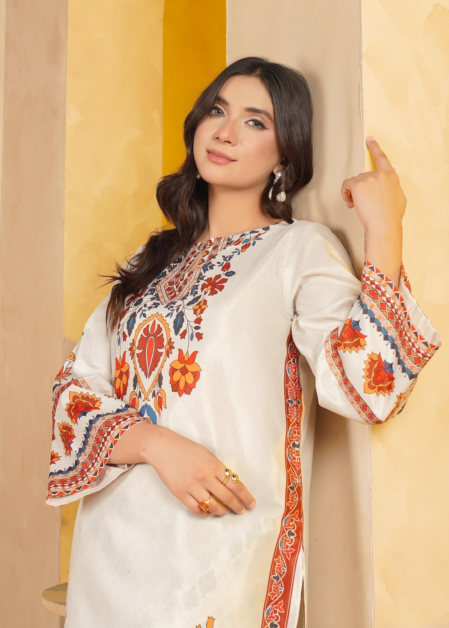 polyester crepe Co Ord Sets in Off-white