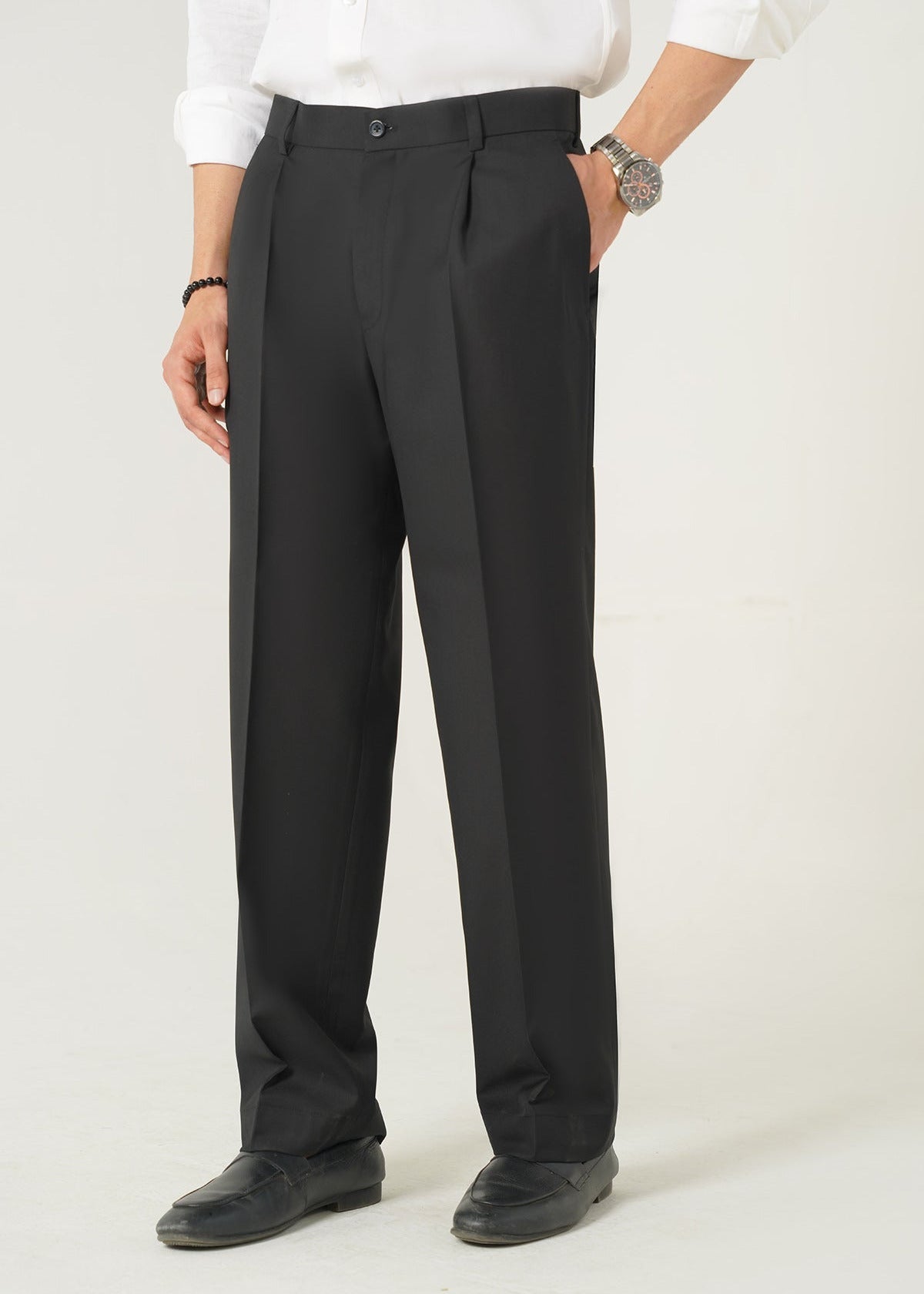 suiting Pants in Pitch