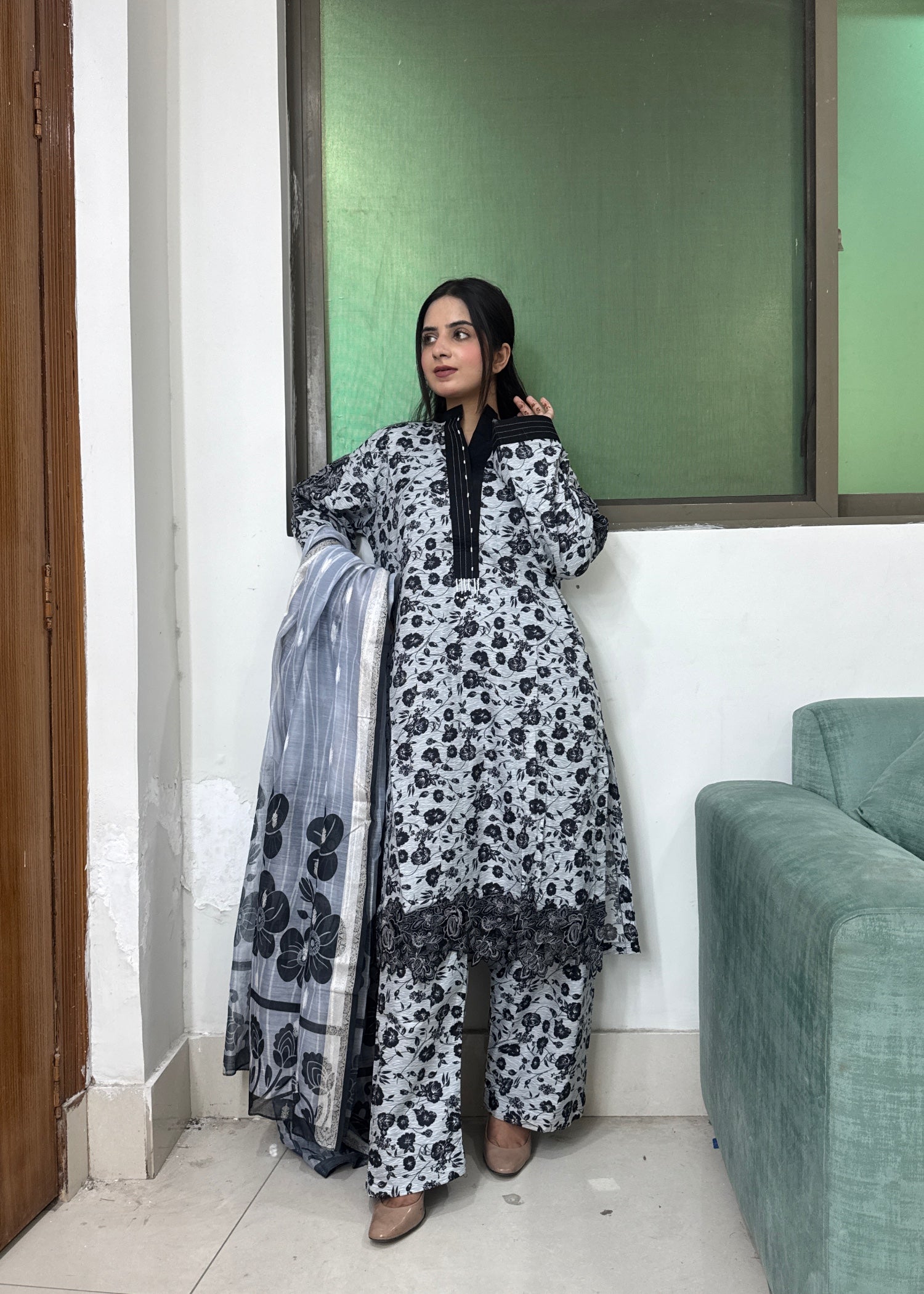 blended grip silk Kurta Set in Light grey