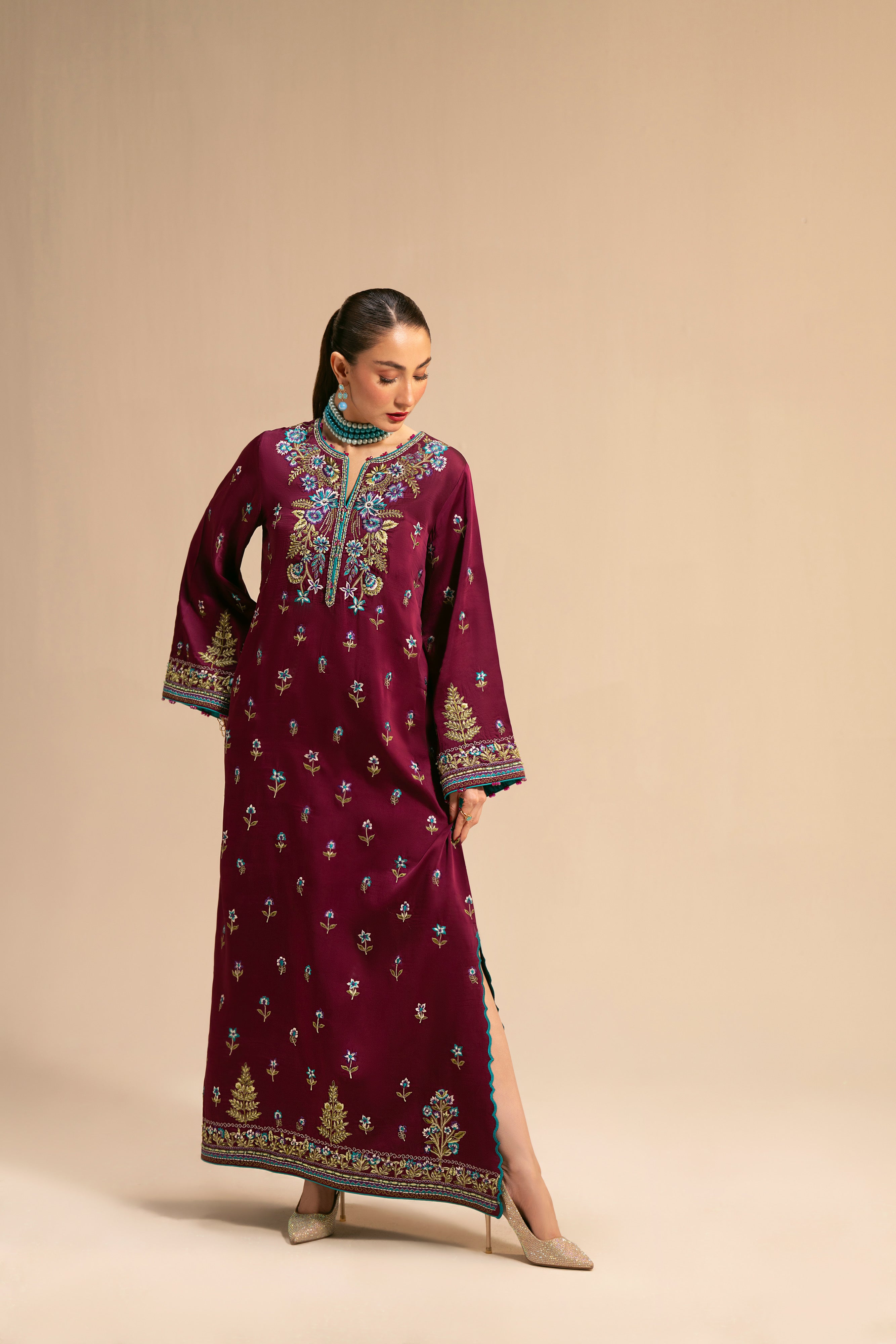 velvet Kaftan in Amaranth