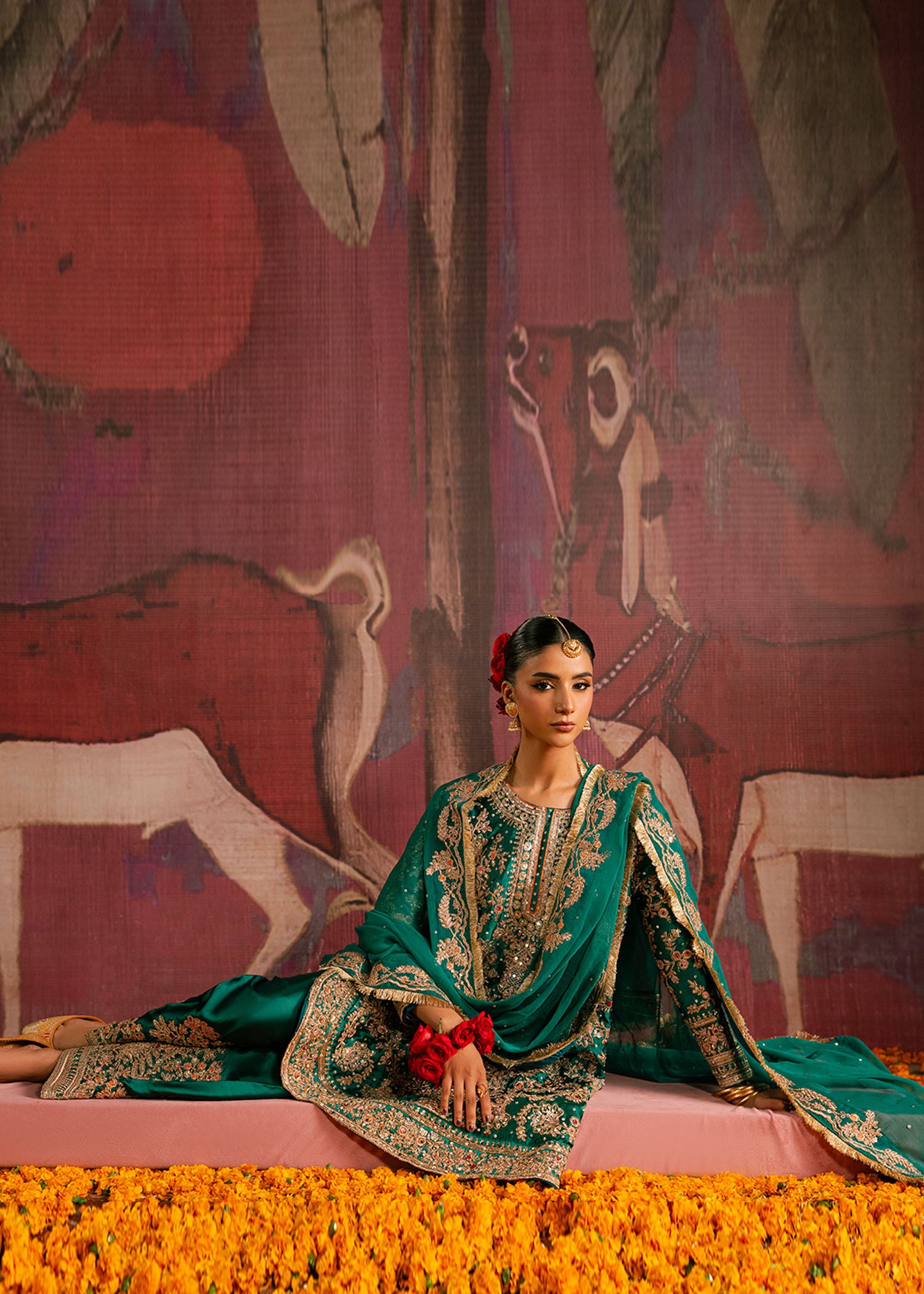 charmuse/shamooz Kurta Set in Bottle green