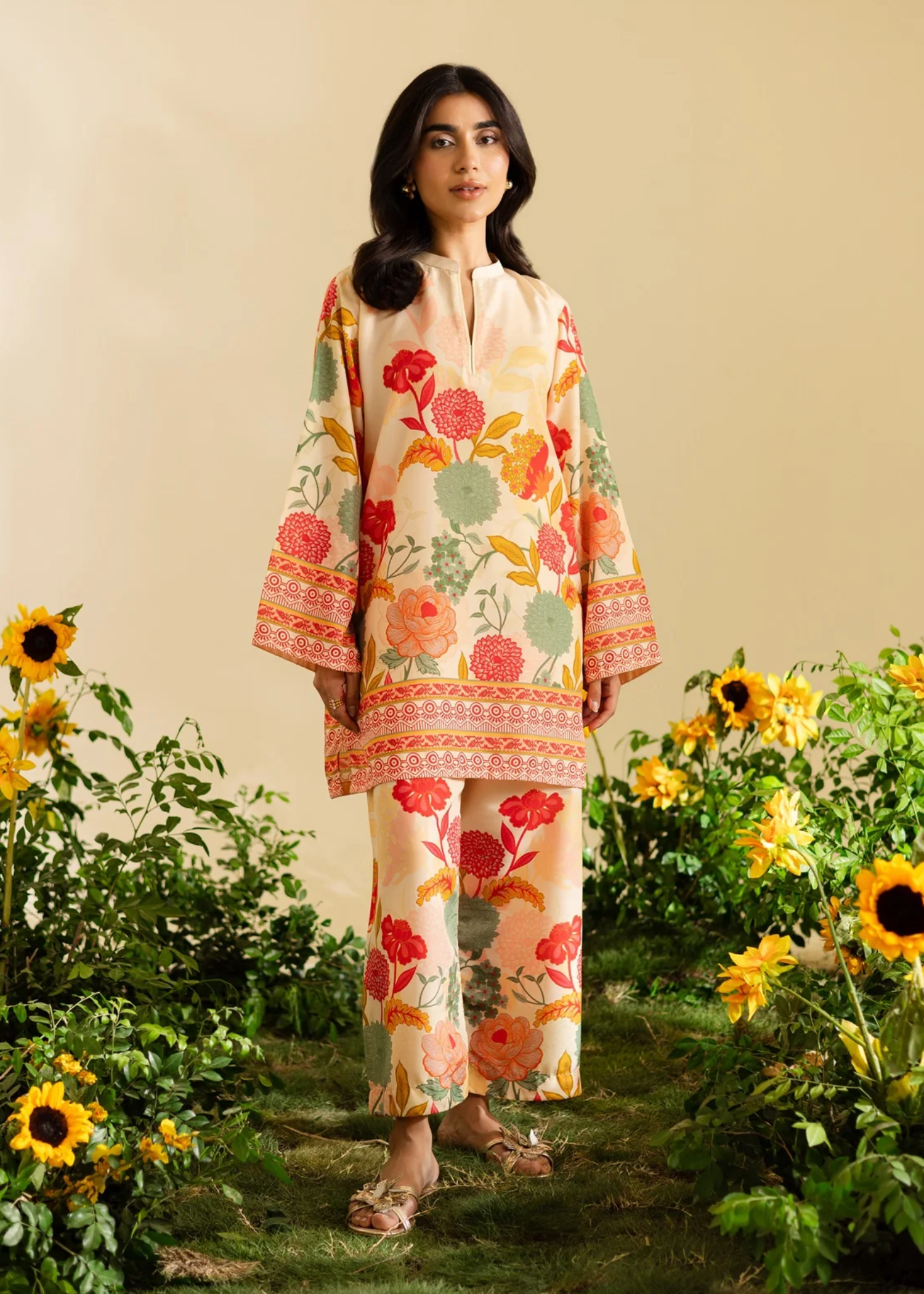 poly lawn Co Ord Sets in Multi, floral white