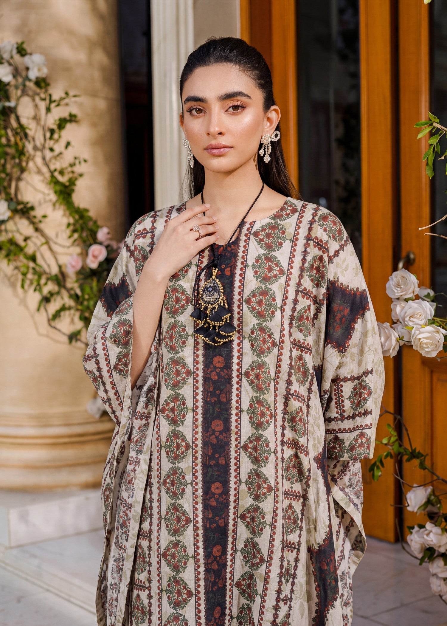 textured lawn Kaftan in Multi