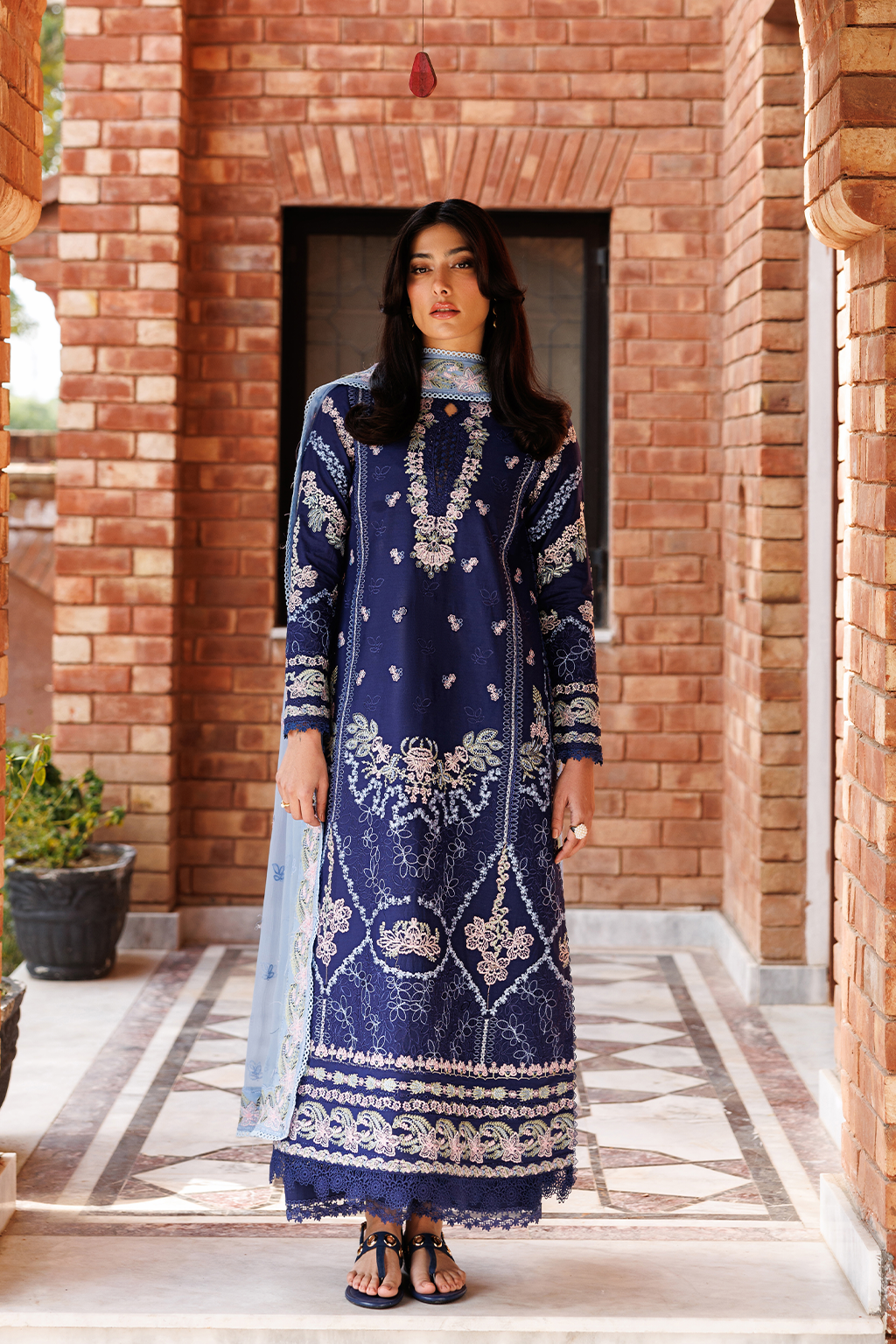 Mirabelle Festive Luxury Lawn – PETAL POSH