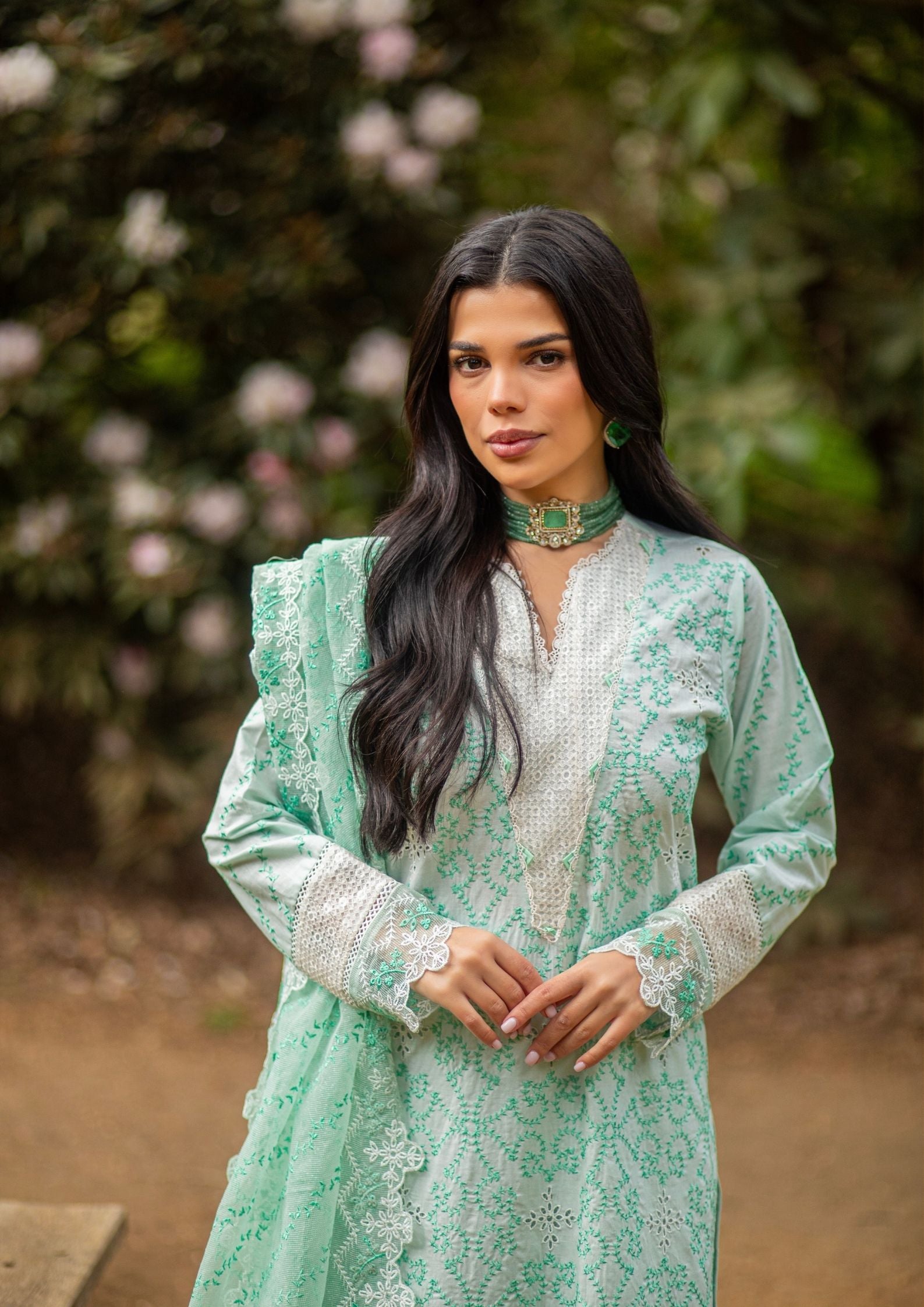 lawn cotton Kurta Set in Moss green