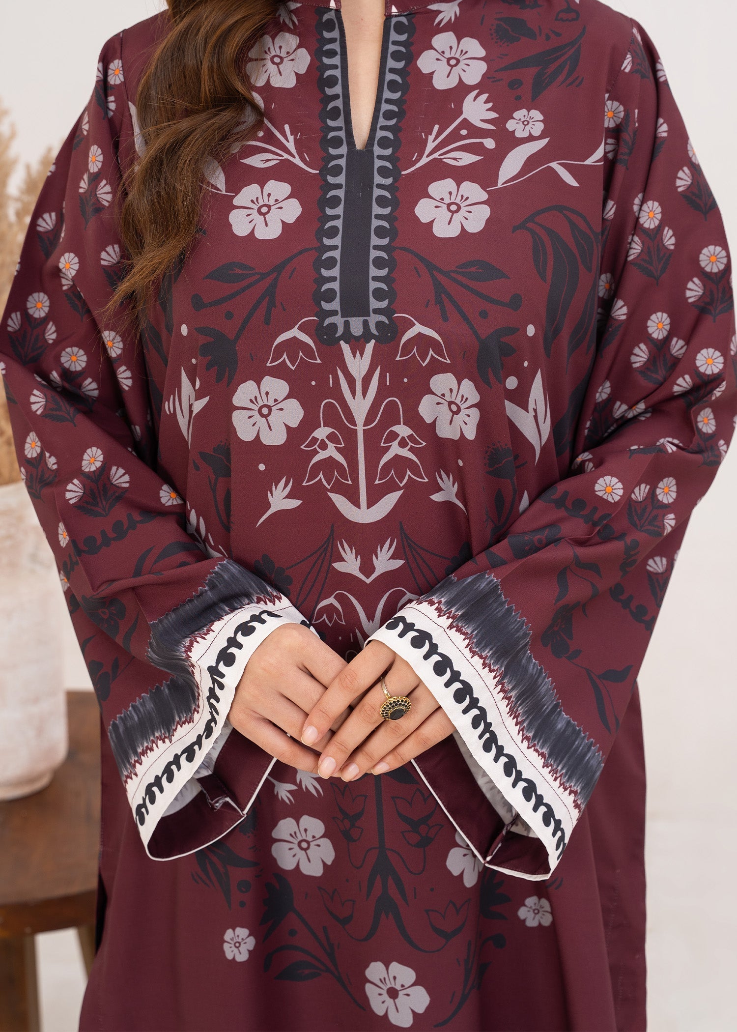 grip Kurta Set in Brown