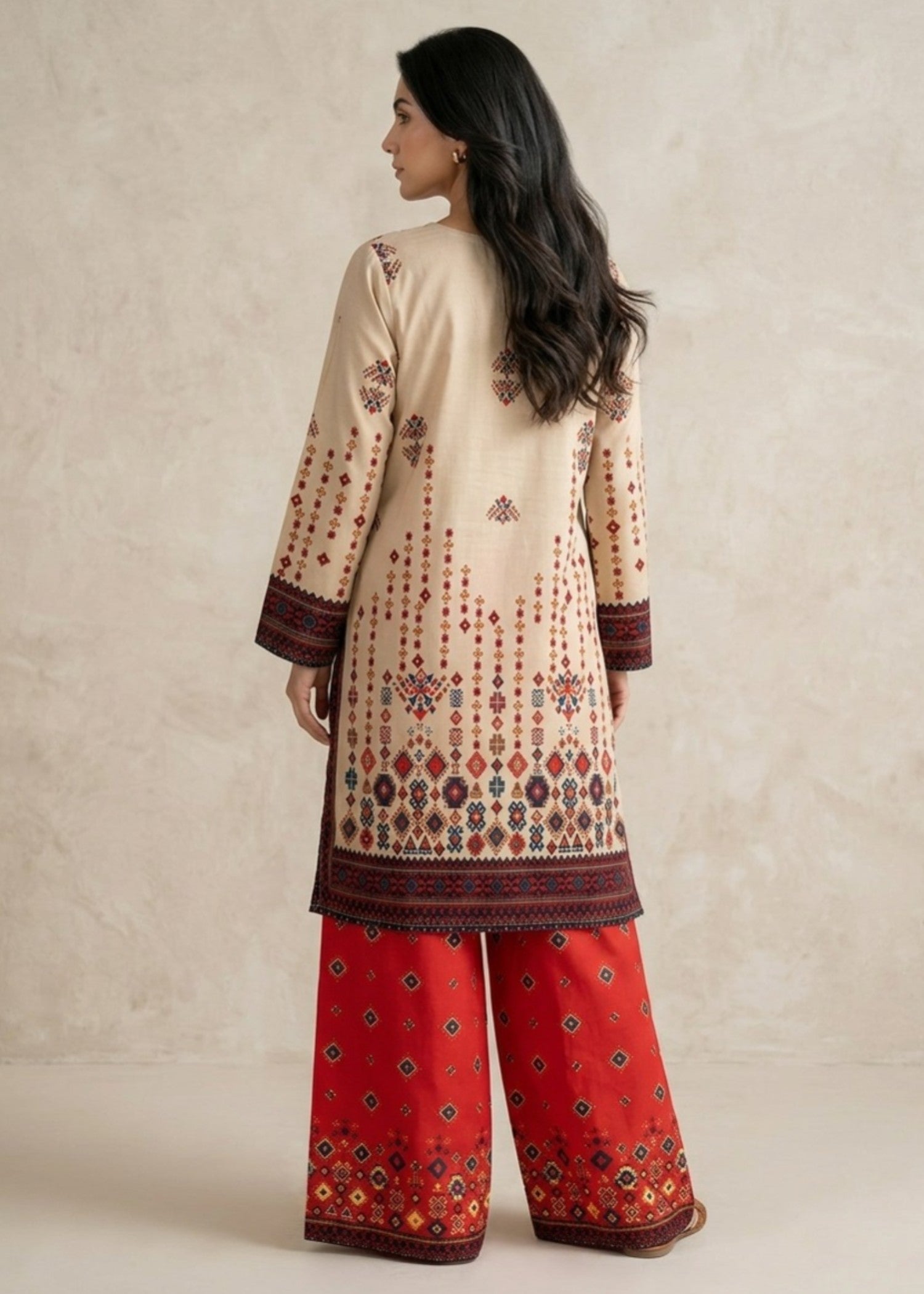 silk crepe Kurta Set in Beige
