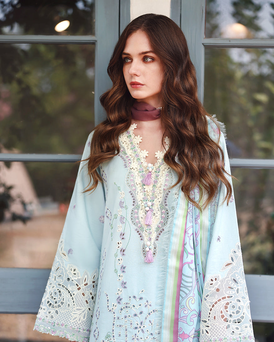Secret Garden Lawn – Secret Blossom