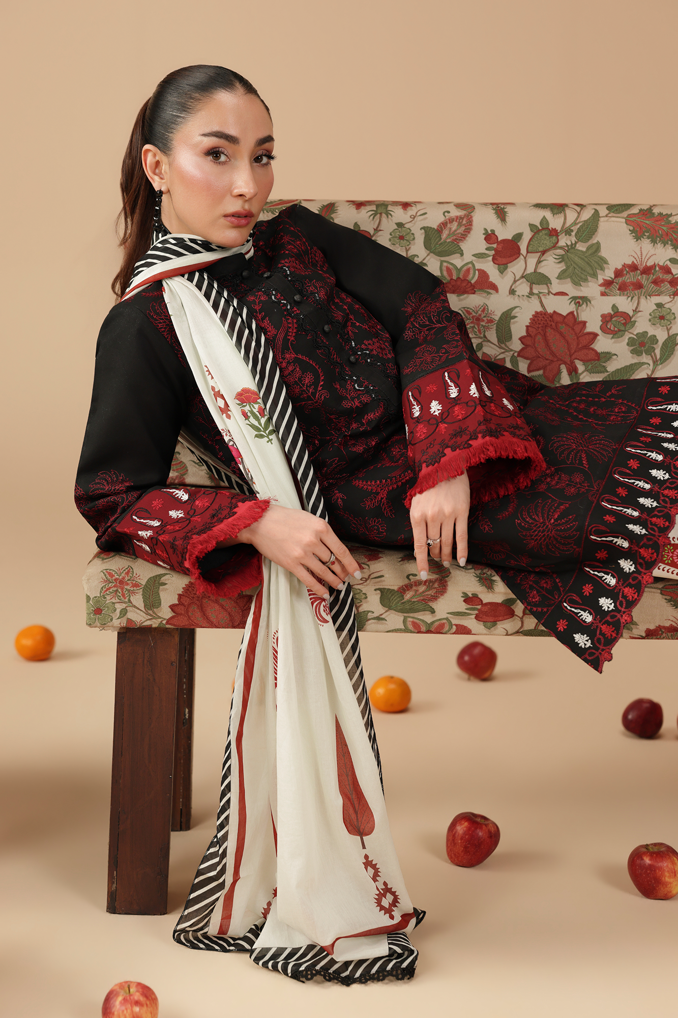 Jahaan Lawn Edit – J-02