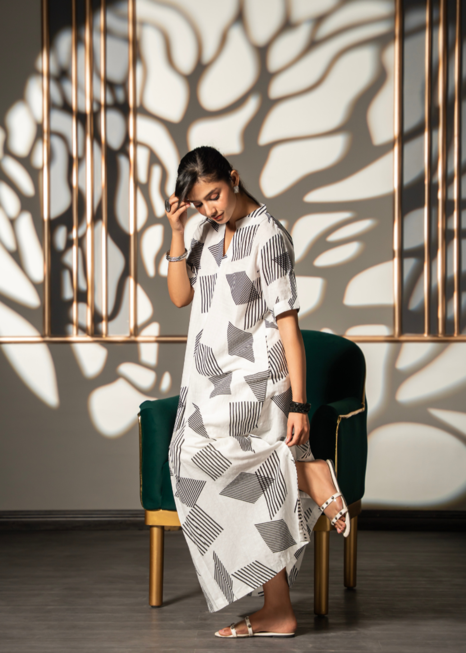lawn Kaftan in White