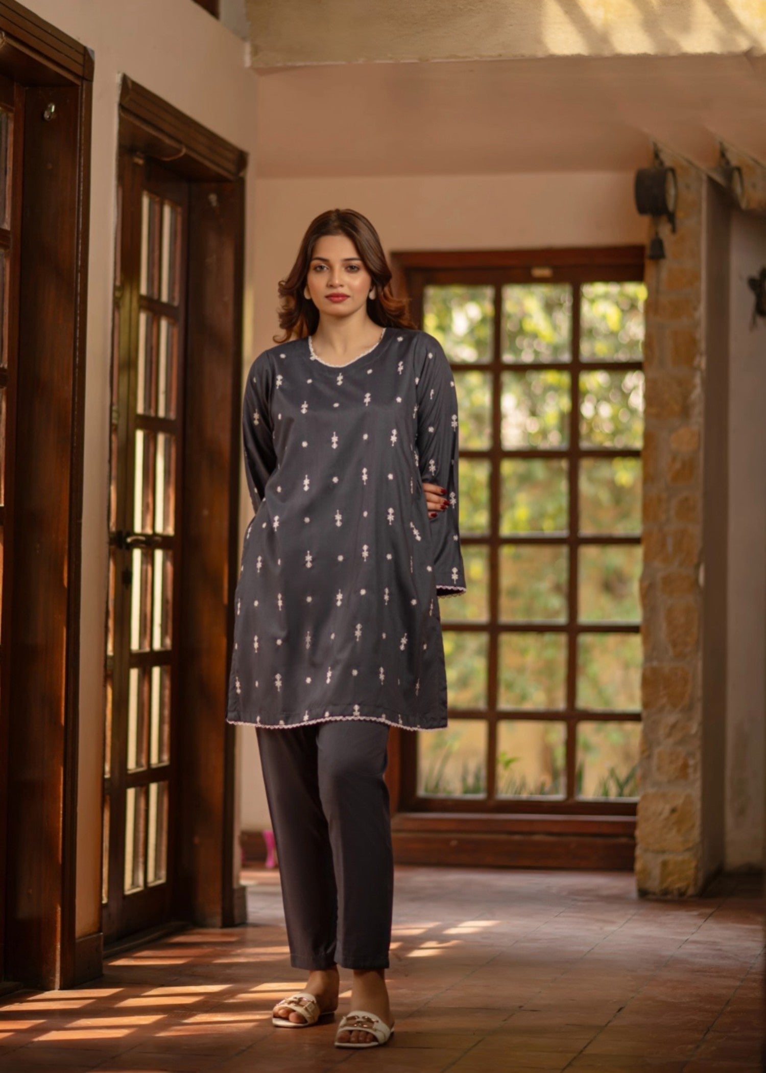 wash & wear Kurta Set in Charcoal