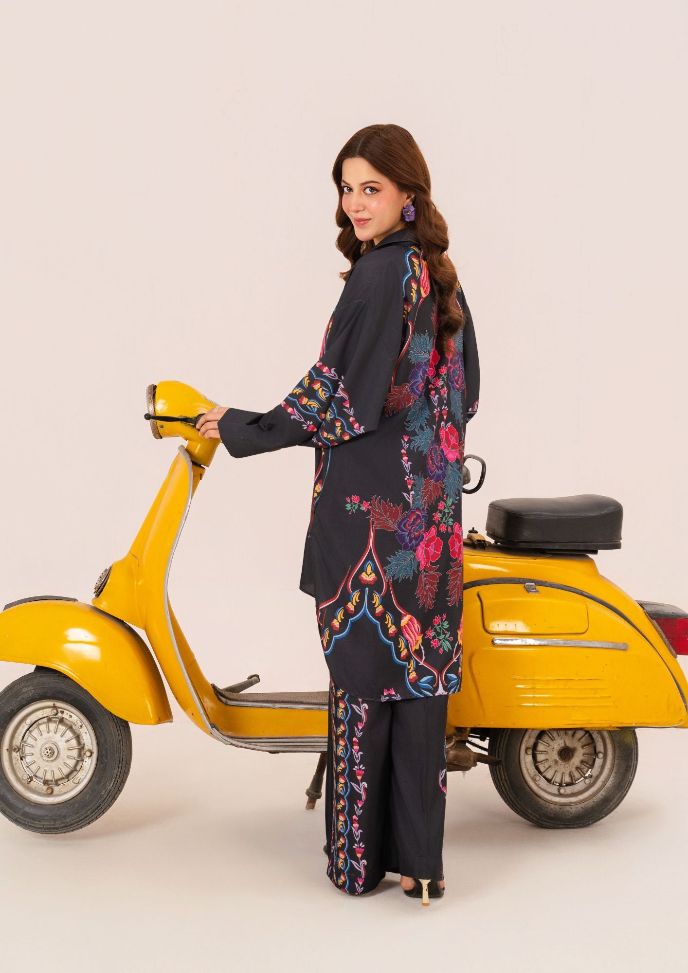 arabic lawn Kurta Set in Midnight blue