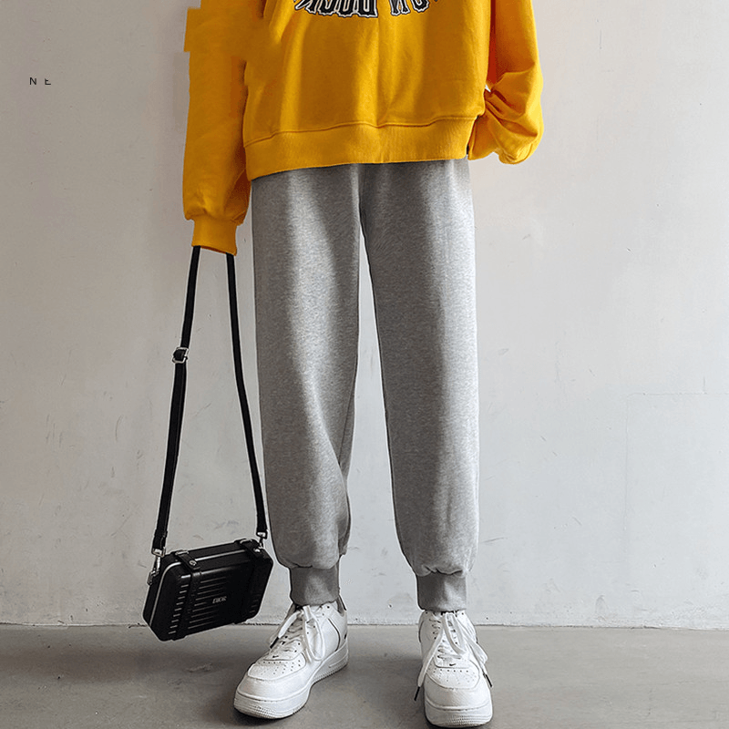 Spring and Autumn Sportswear Men''S Loose Legged Casual Pants