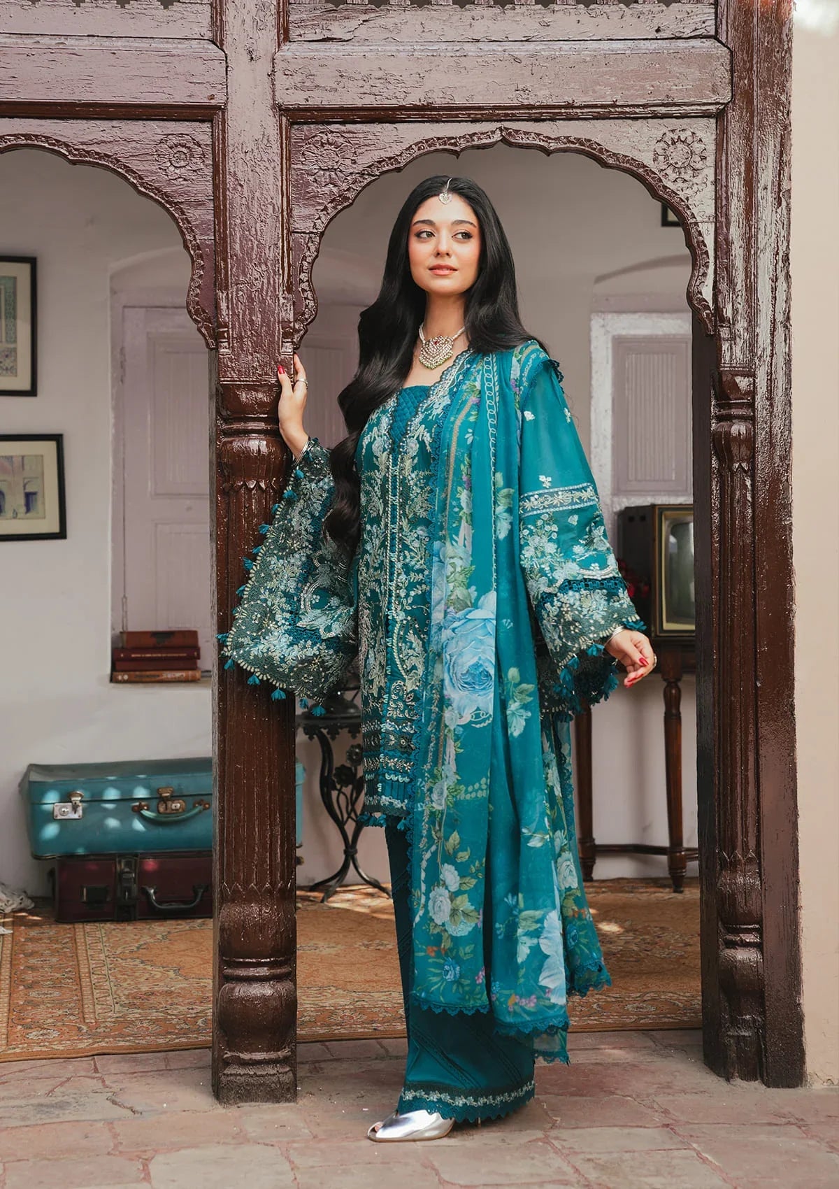 Ek Fasana Luxury Lawn – KLB-5A MORNI