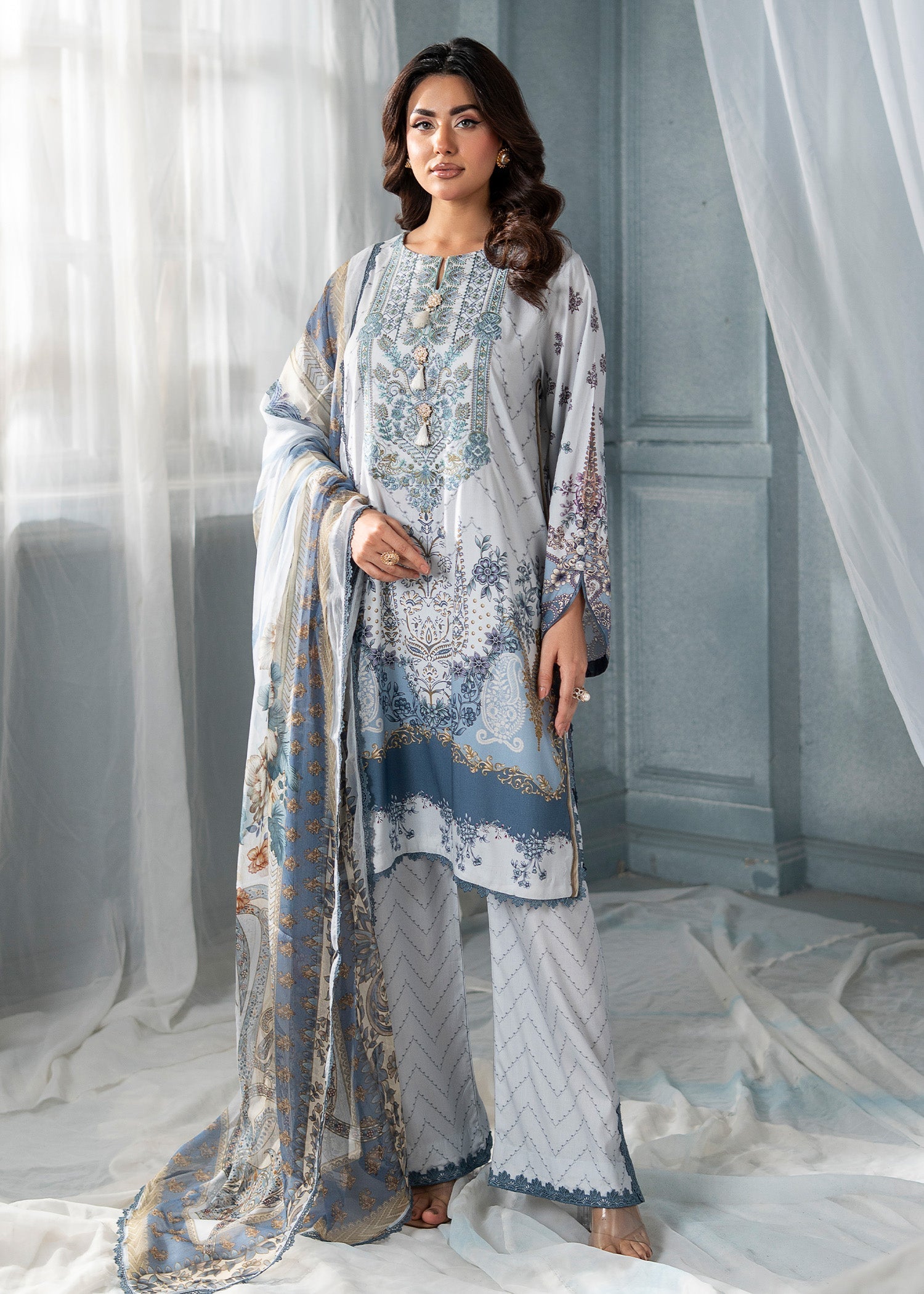 linen Kurta Set in Pastel grey