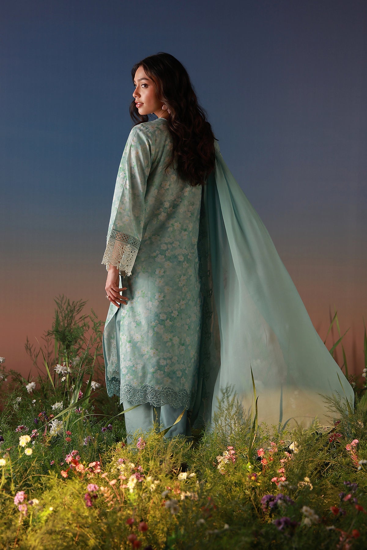 Mirha Lawn – Pale Azure