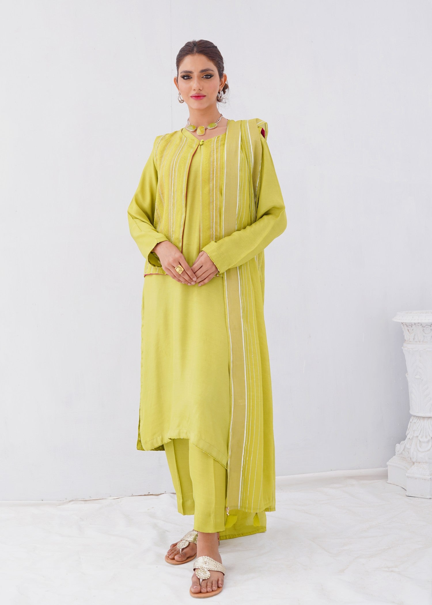 raw silk Jacket in Yellow green