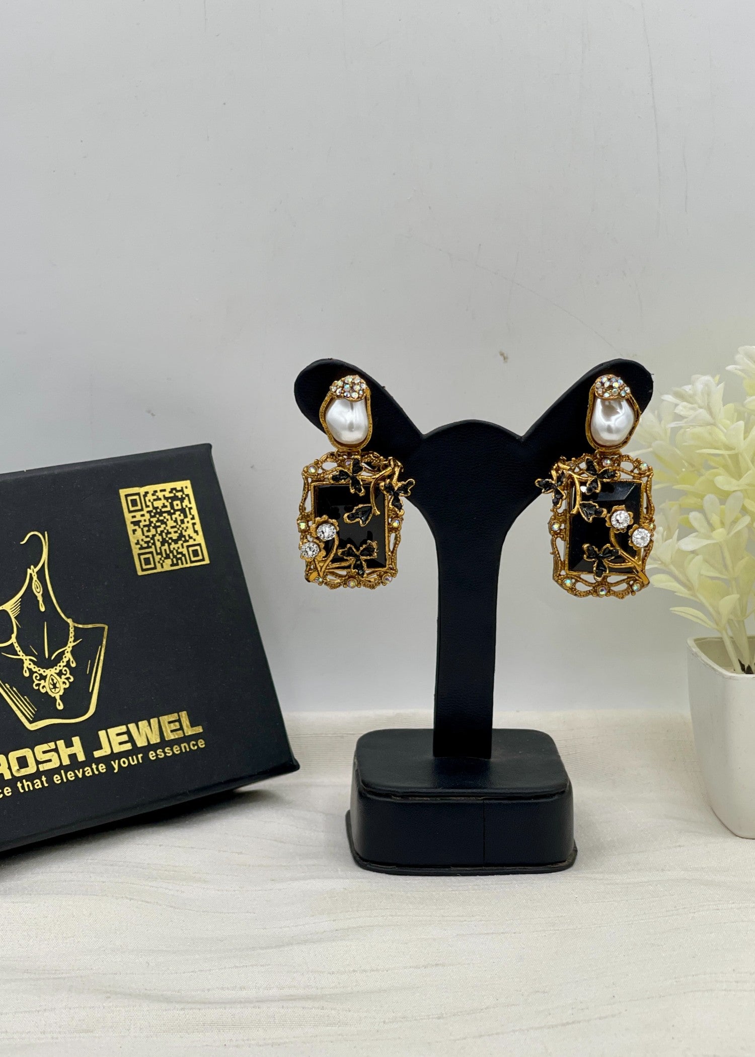 Earrings in Black Color by - Trendy Women Earrings DLN4310