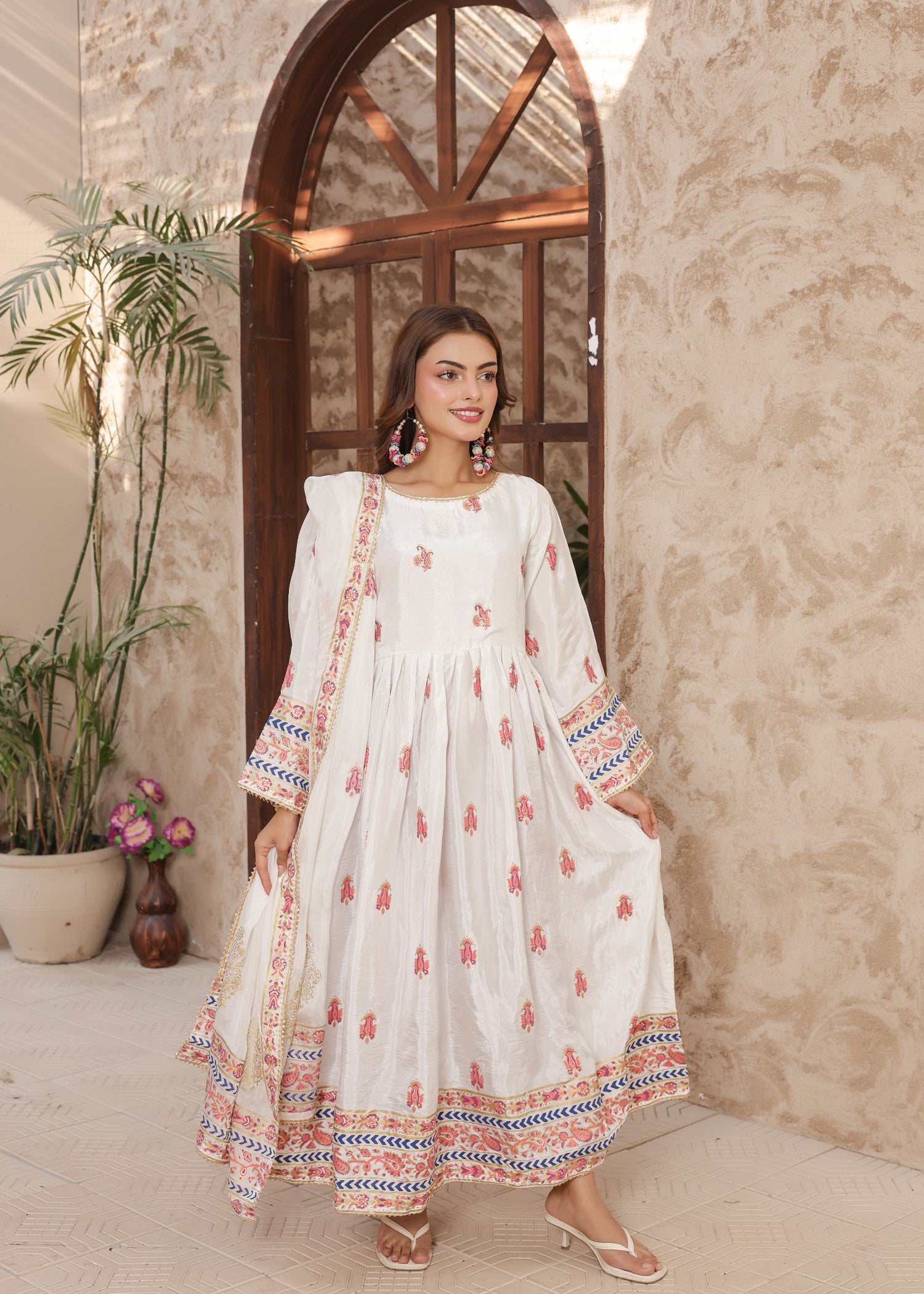 pk raw silk Pishwas in White