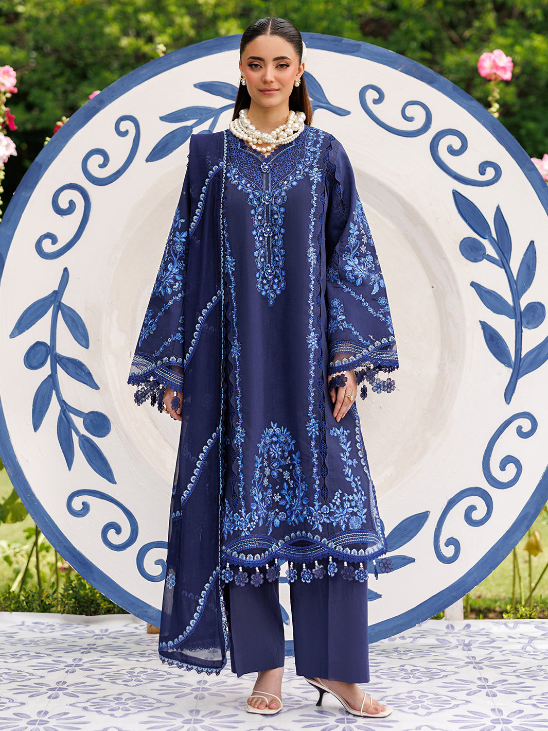 Morbagh Luxury Lawn – M-14