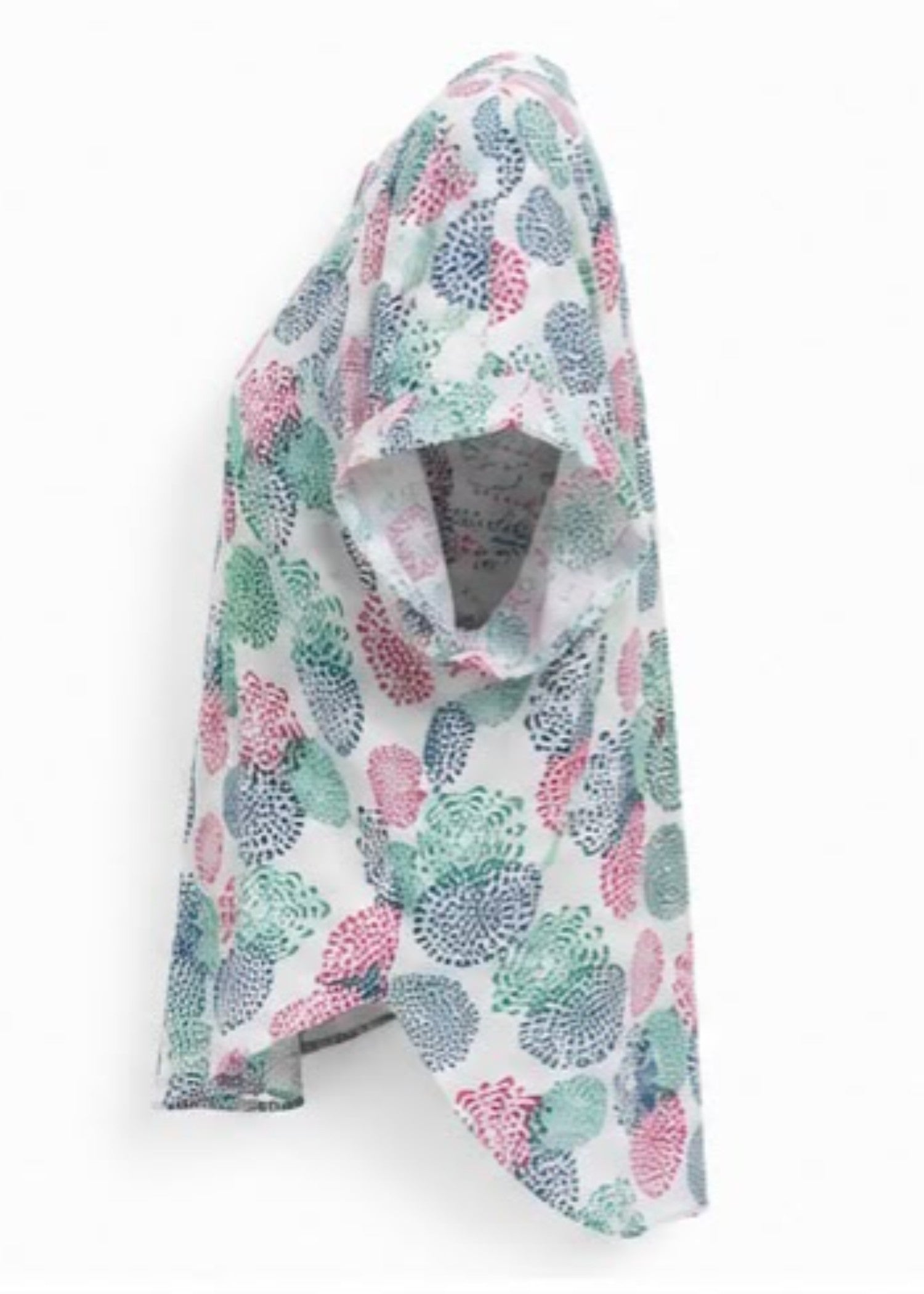 swiss lawn Top in Multi