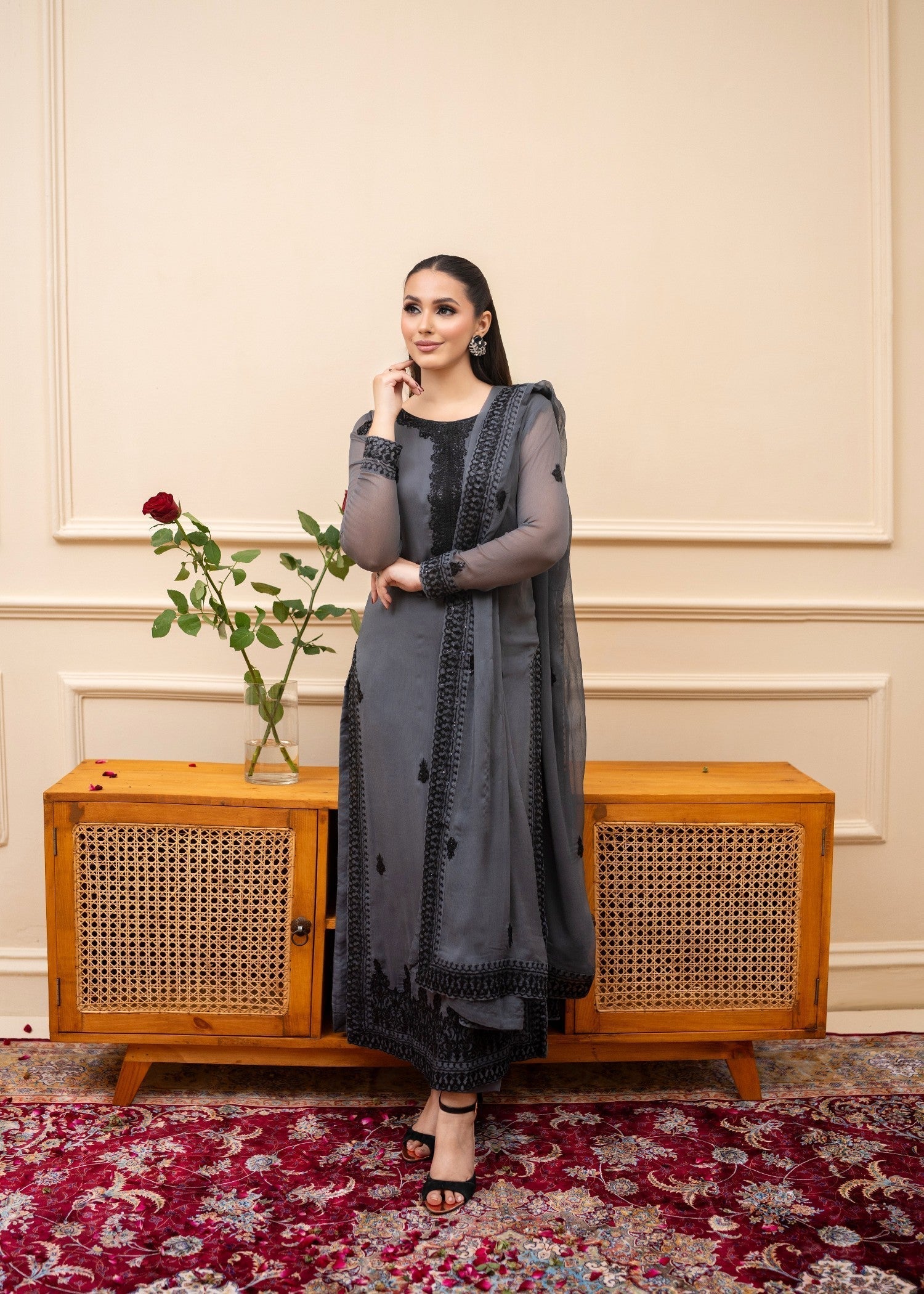 bemberg crinkle chiffon Kurta Set in Slate grey